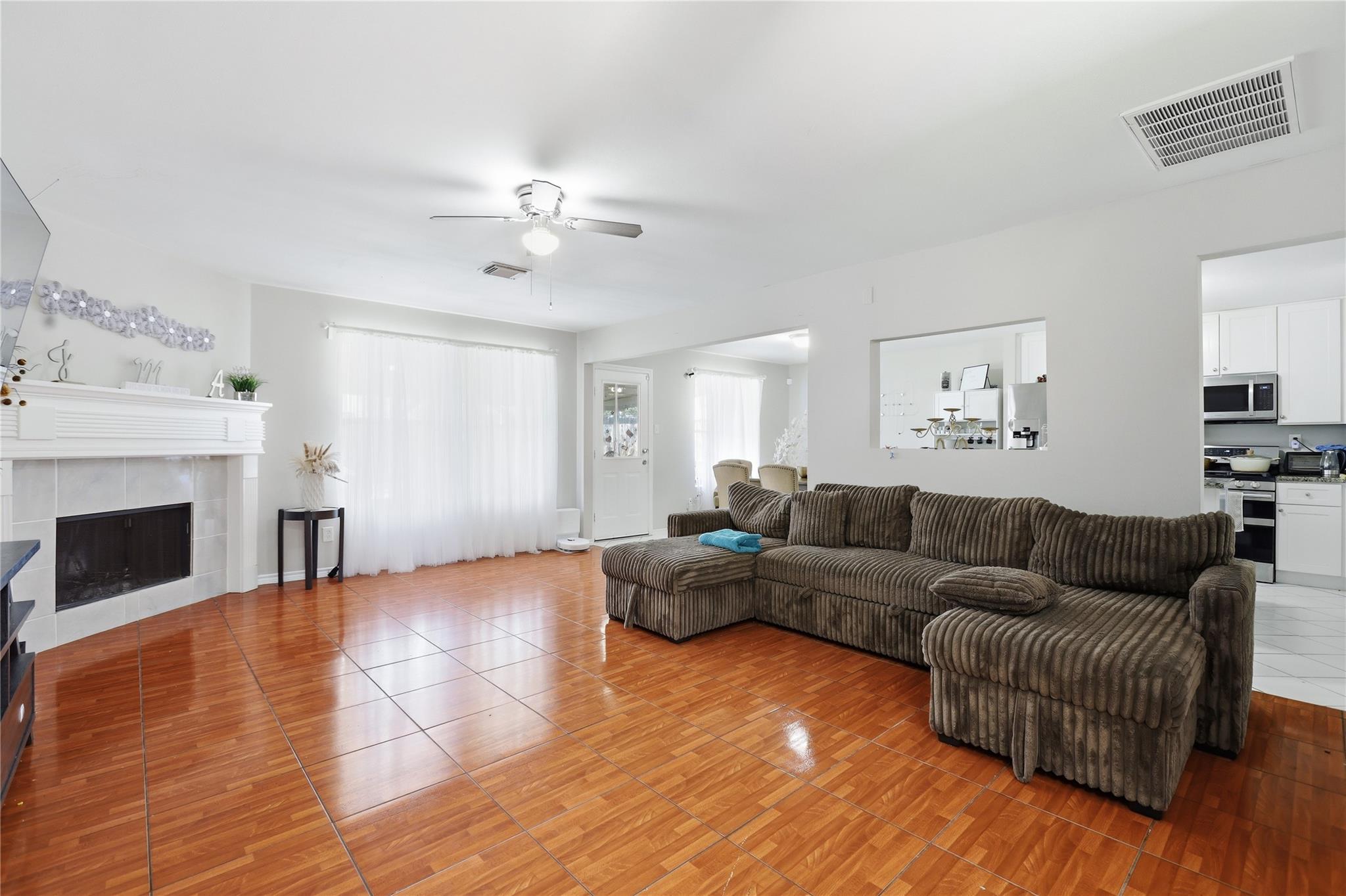 17502 Wild Willow Ln, Houston, TX 77084 photo