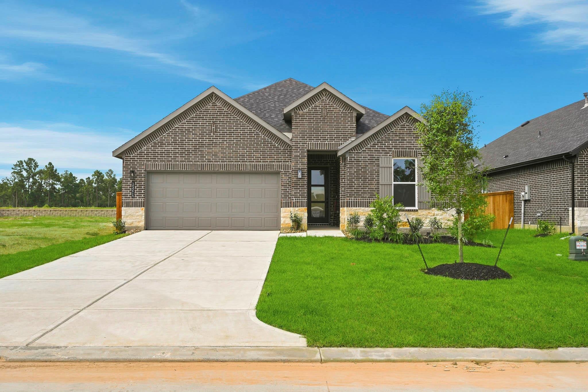 15214 Evening Light Dr, Magnolia, TX 77354