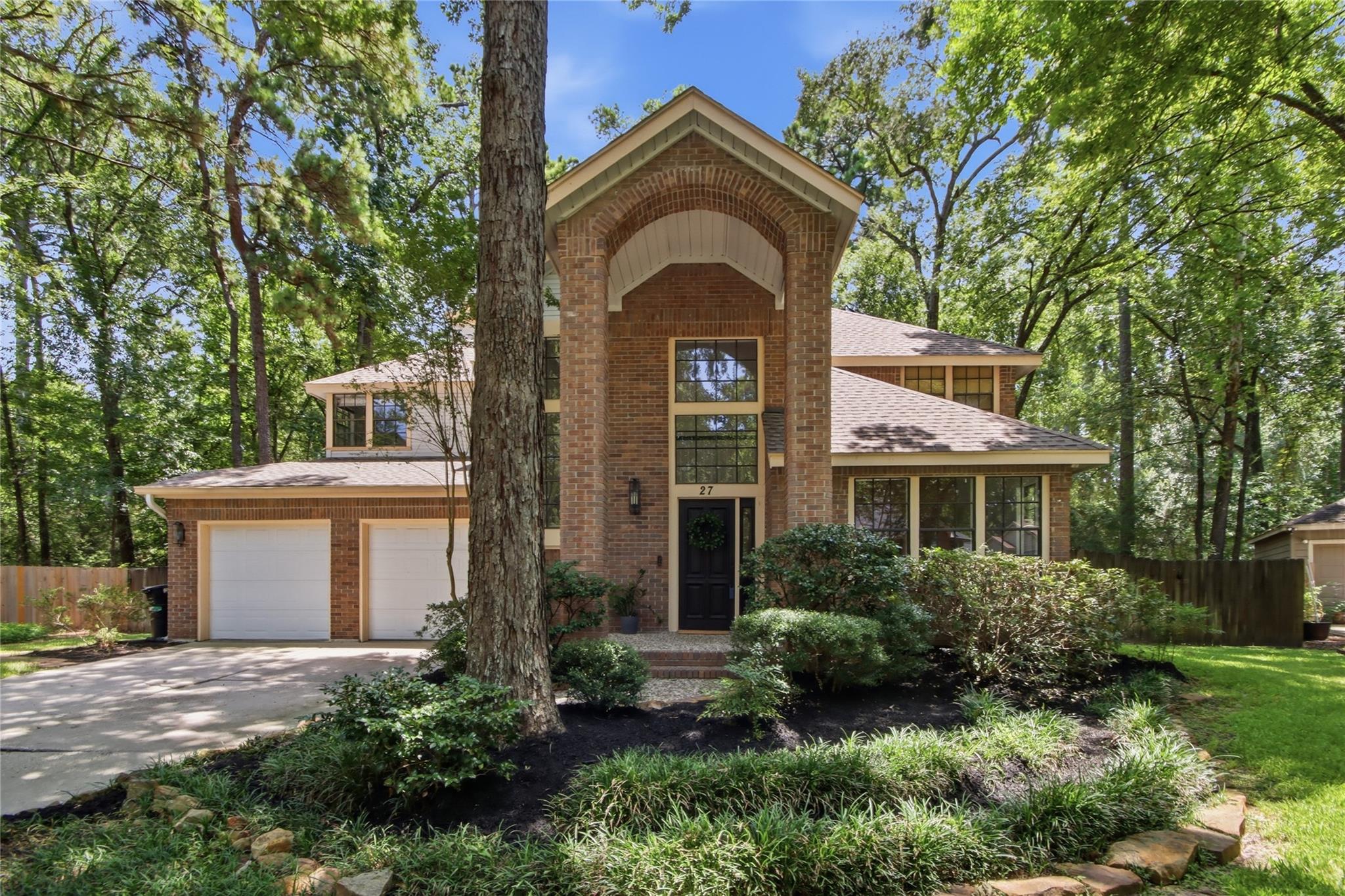 27 Sky Terrace Pl, The Woodlands, TX 77381