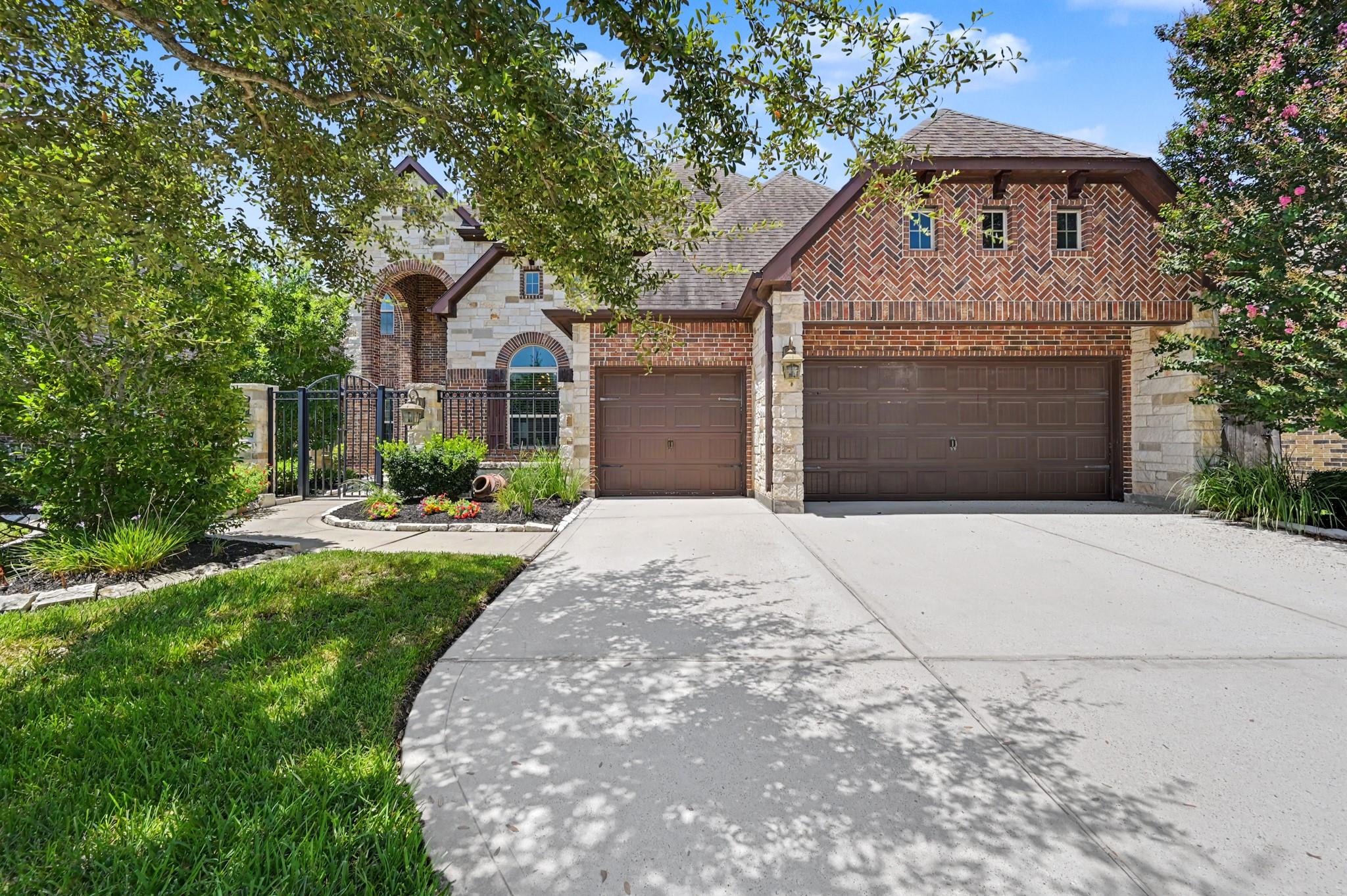 2807 Alan Lake Ln, Spring, TX 77388