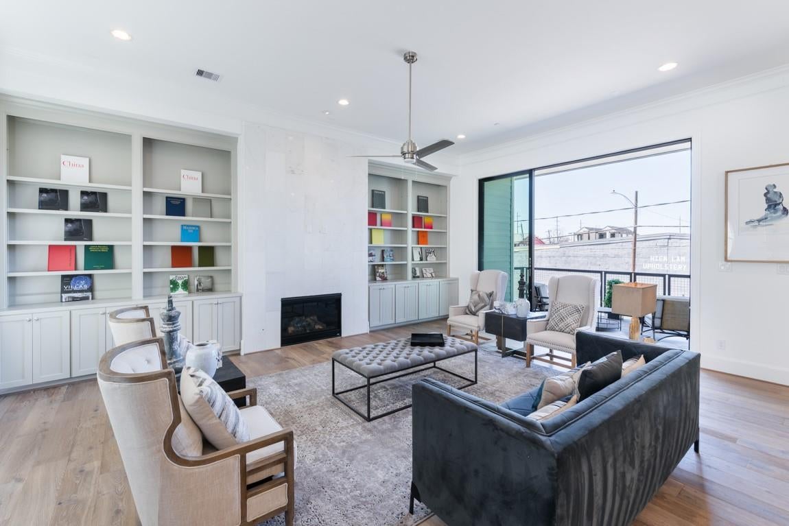 2209 Crocker, Houston, TX 77006 photo