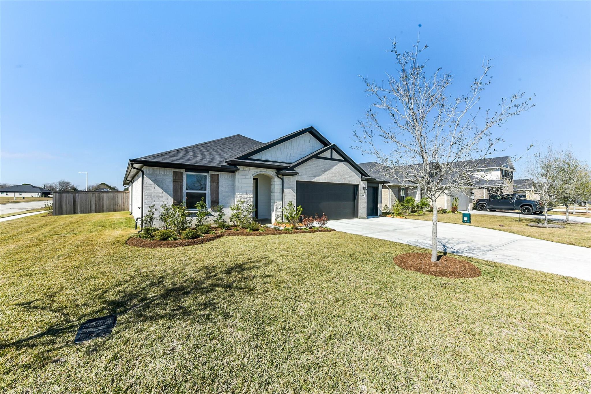 3205 21 St, Texas City, TX 77590 photo