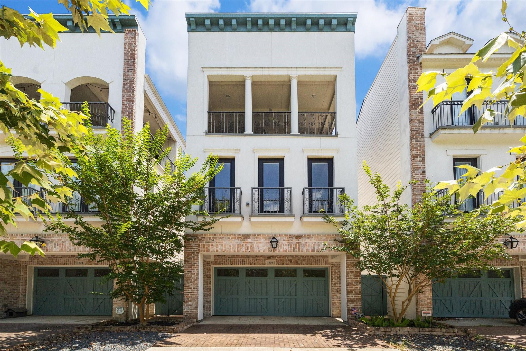 536 26 St, Houston, TX 77008