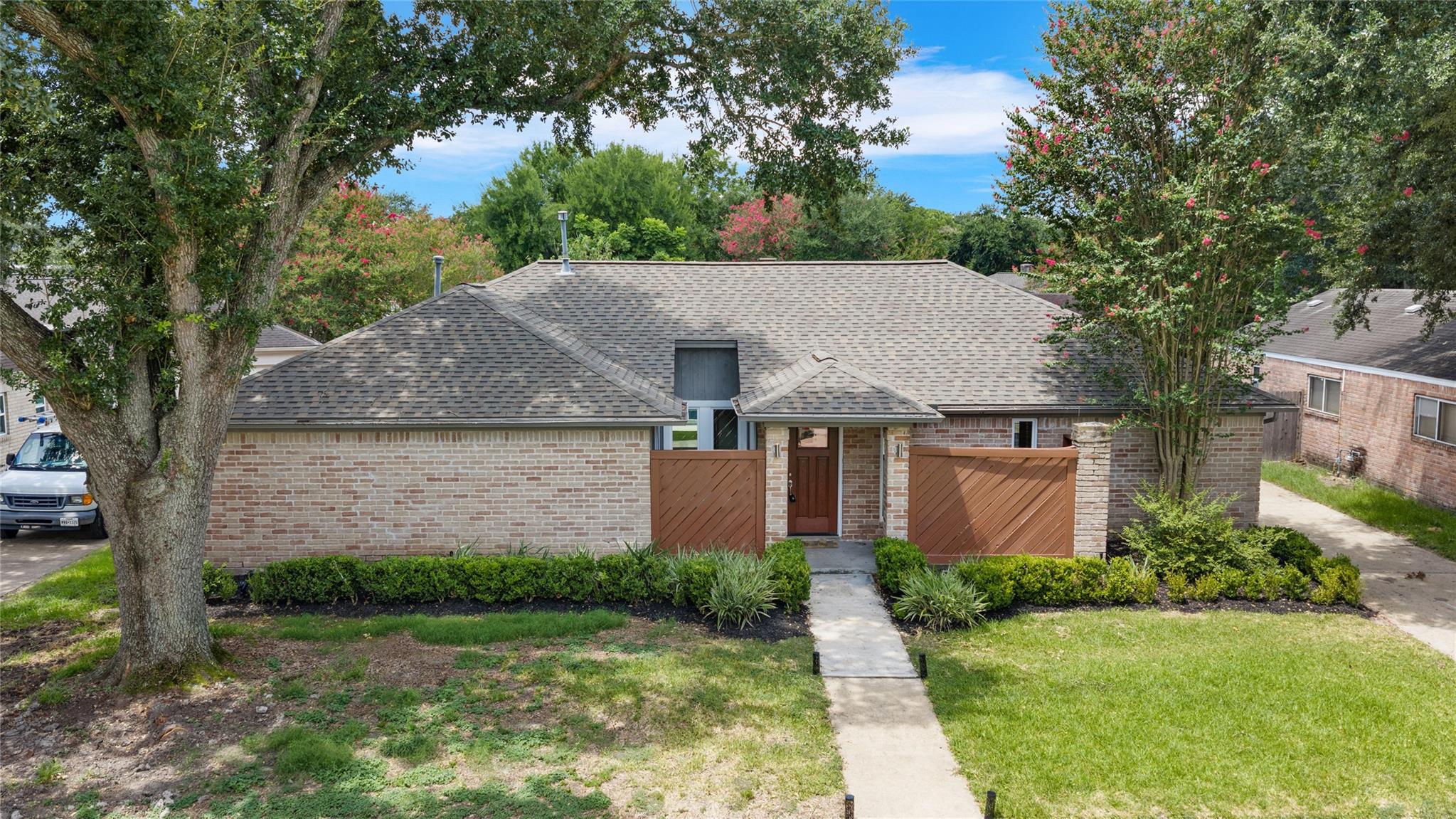 12414 Rockampton Dr, Houston, TX 77031 photo