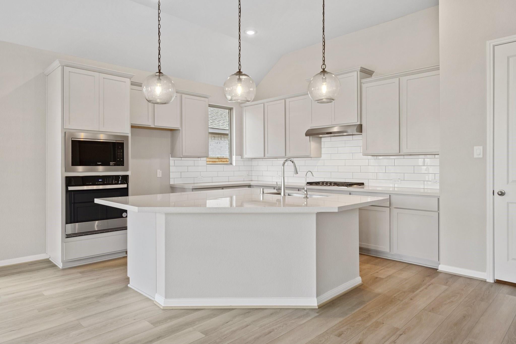 613 Drilling Dr, League City, TX 77573 photo