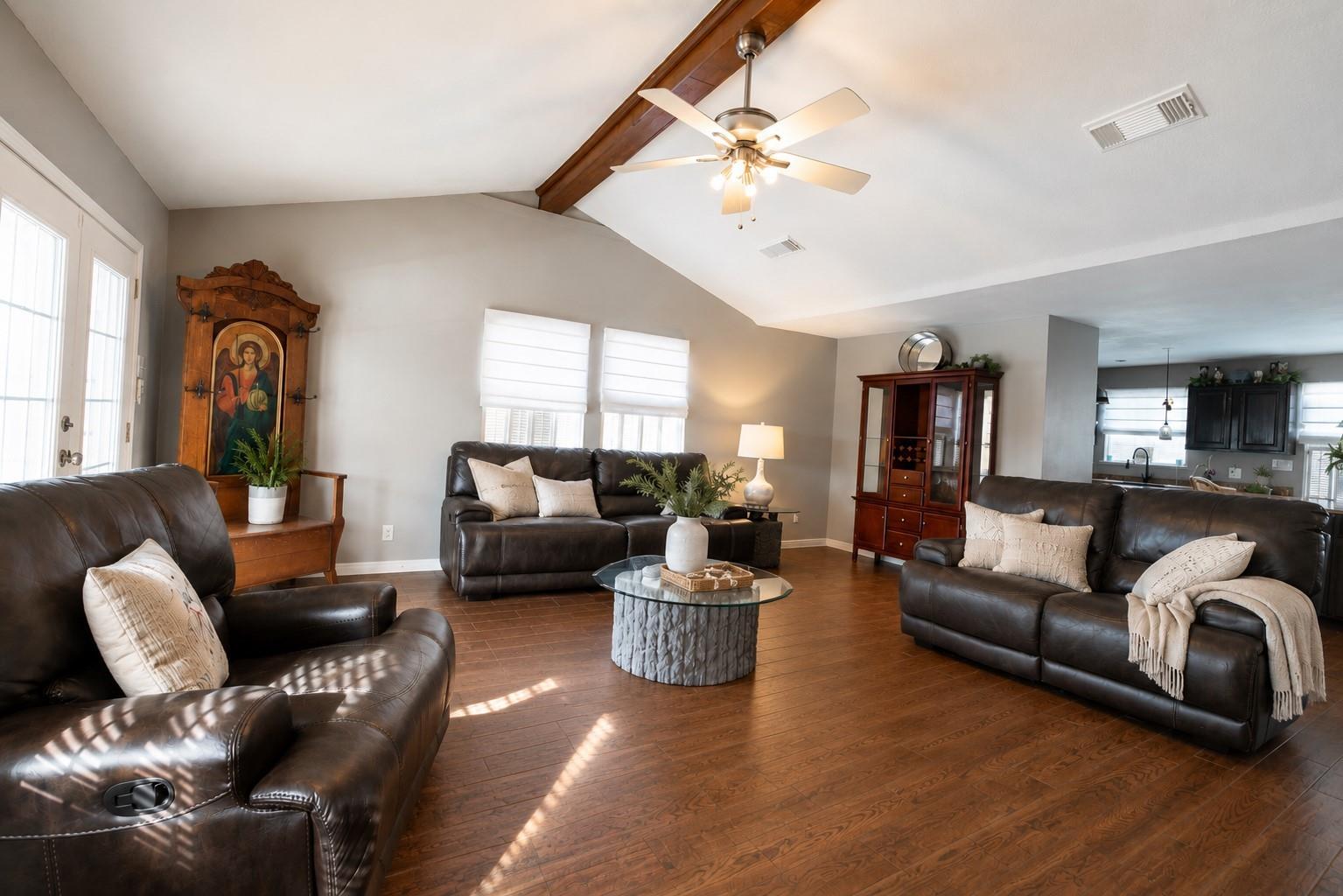 579 Warsaw St, Bayou Vista, TX 77563 photo