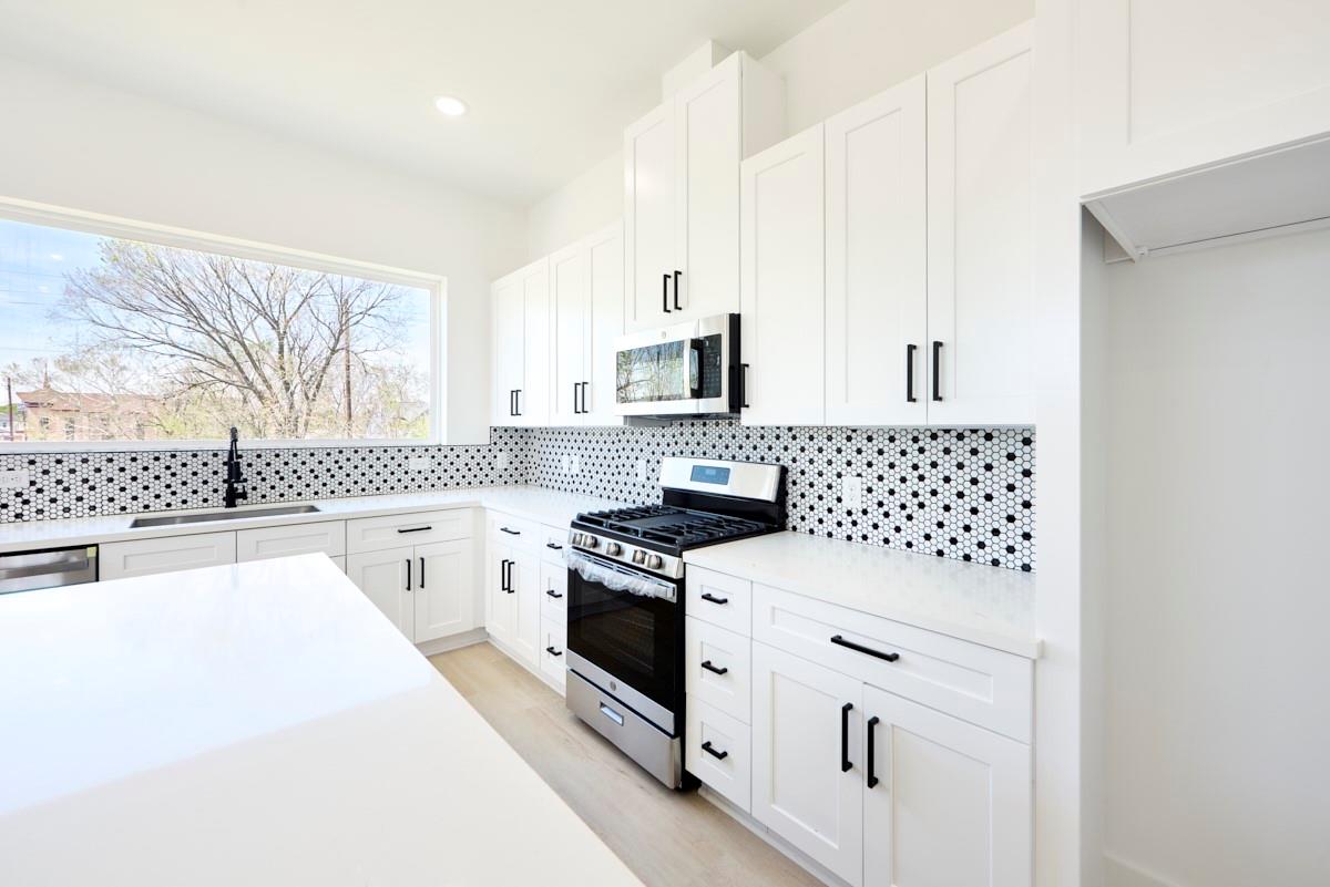 3217 Reeves Rd, Houston, TX 77004 photo
