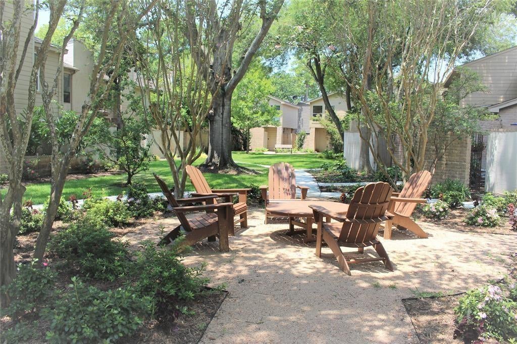 12625 Memorial Dr #127, Houston, TX 77024 photo