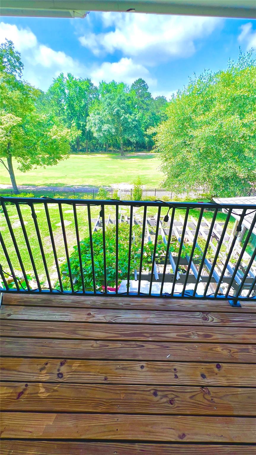 2820 S Cotswold Manor Dr, Houston, TX 77339 photo