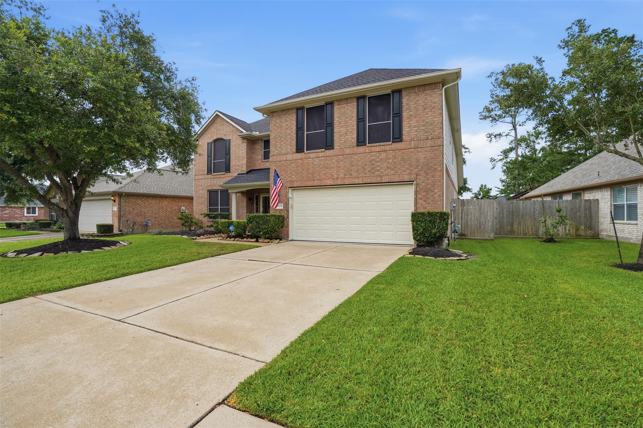 15111 Greenhaven Lake Ln, Cypress, TX 77429