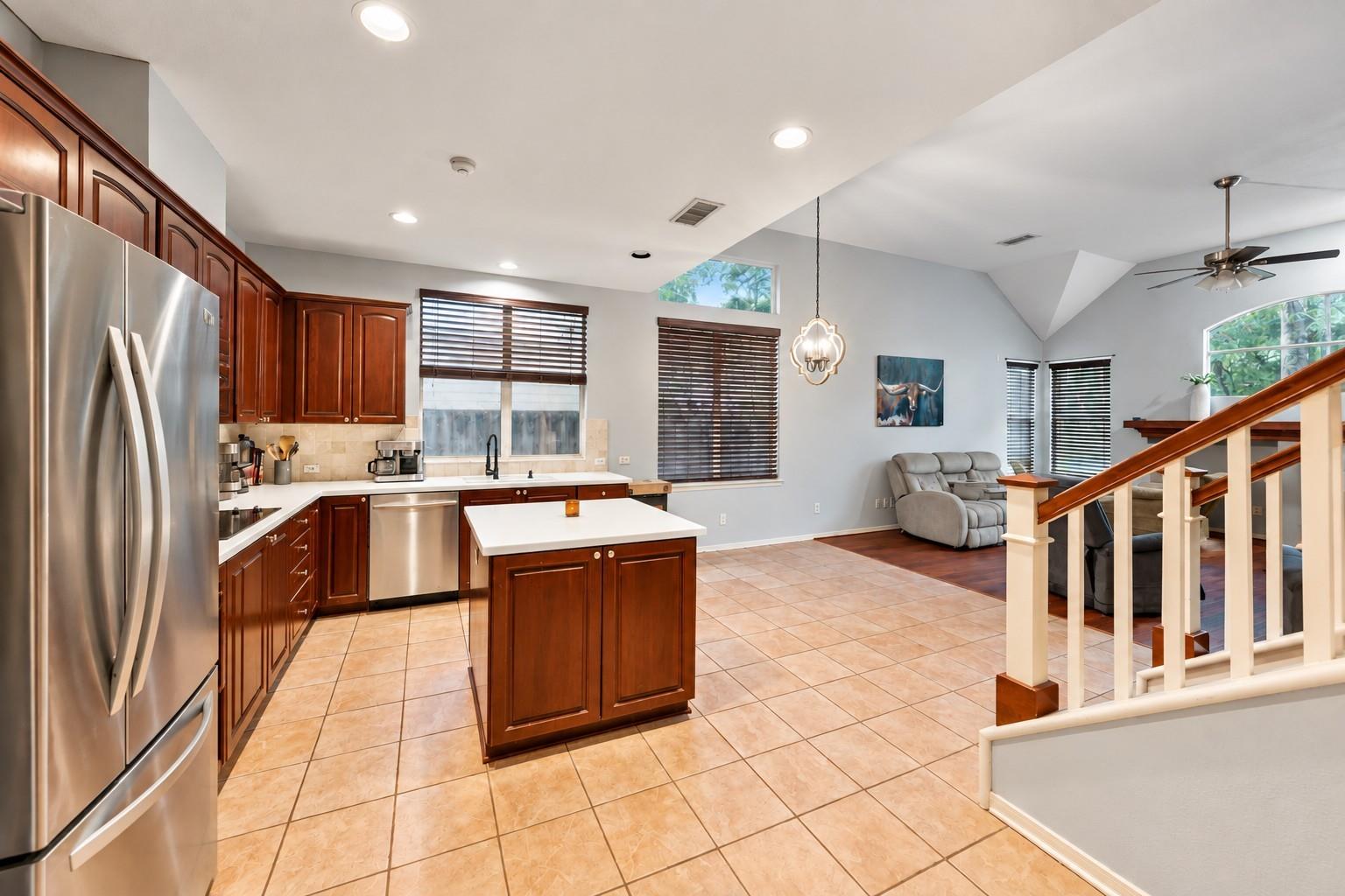 19 Lyreleaf Pl, The Woodlands, TX 77382 photo
