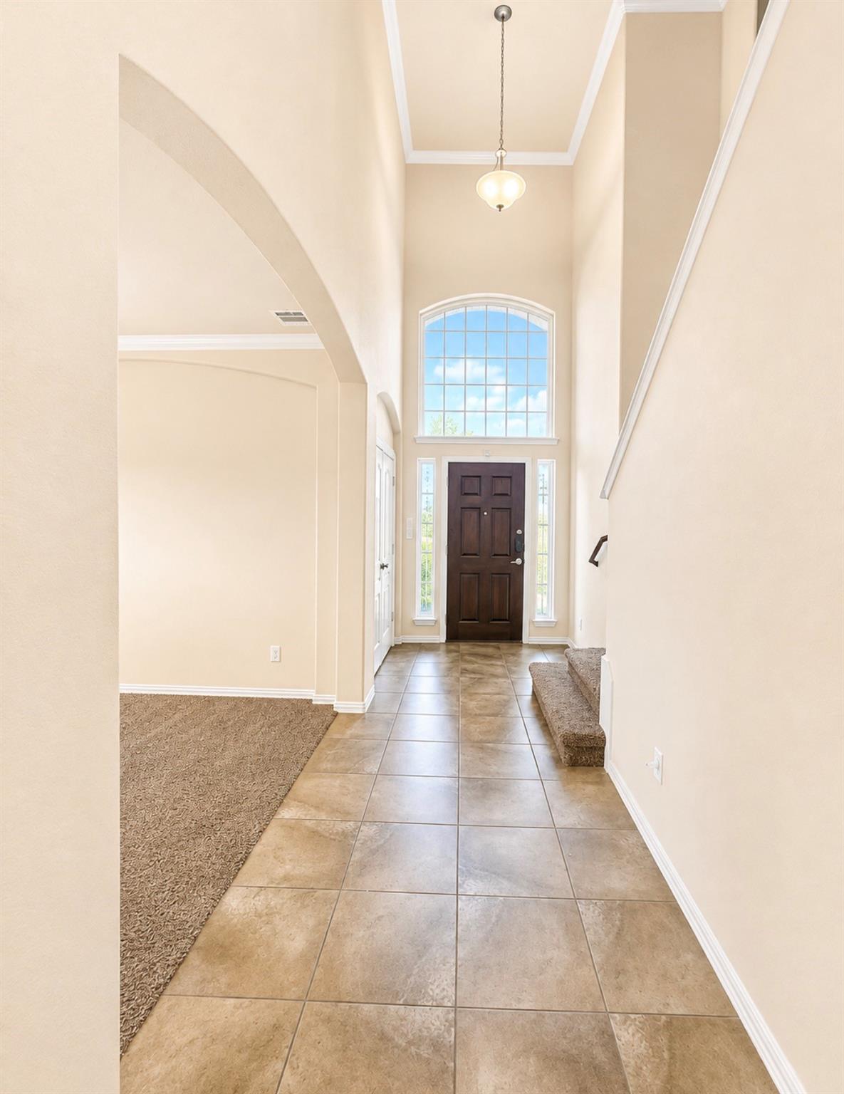 9518 Franklin Dr, Mont Belvieu, TX 77523 photo
