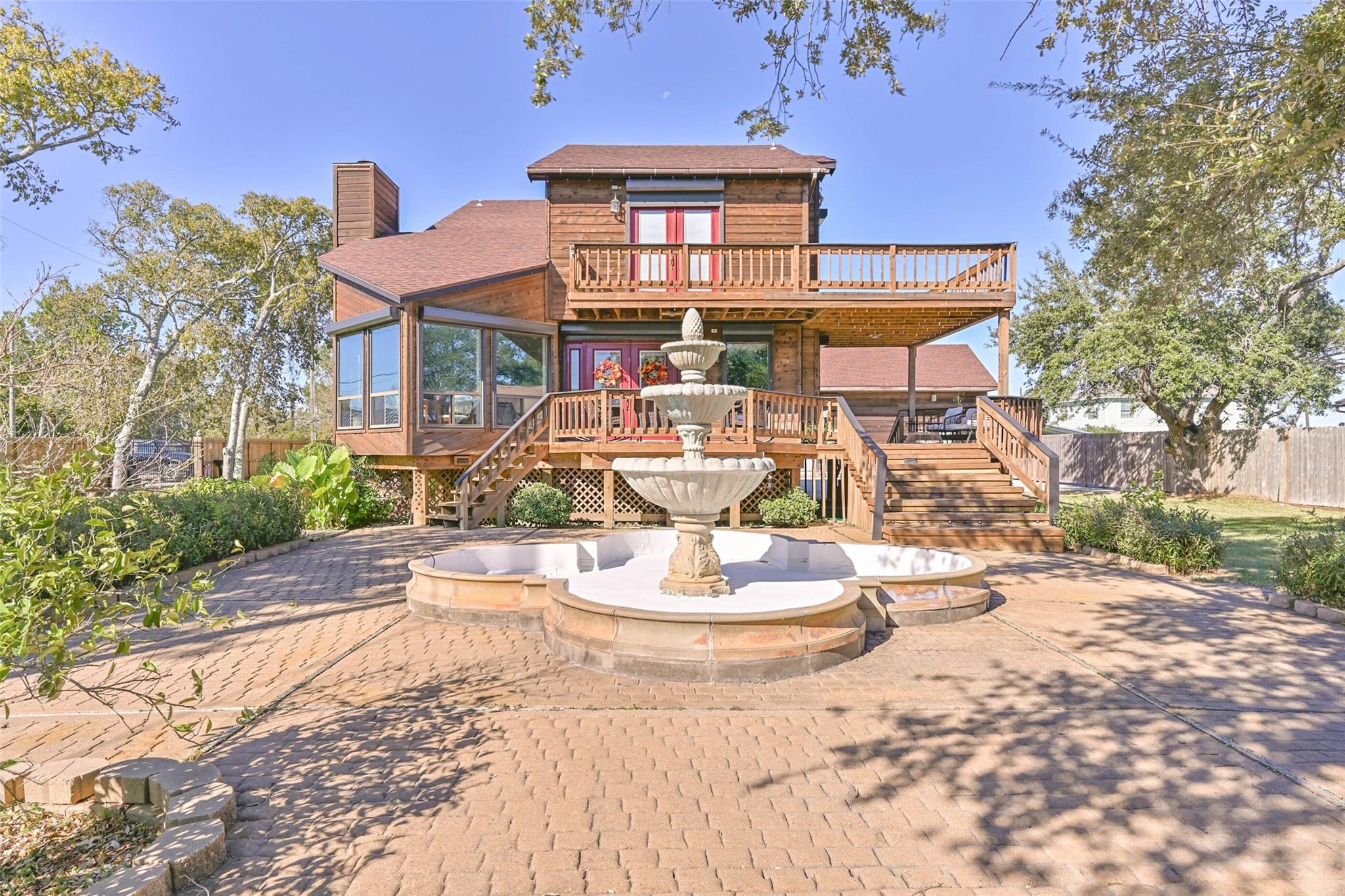 114 24 St, Dickinson, TX 77539 photo