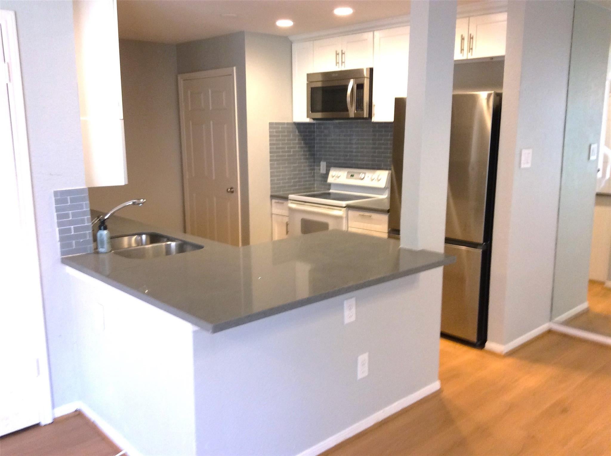2211 S Kirkwood Rd #22, Houston, TX 77077 photo