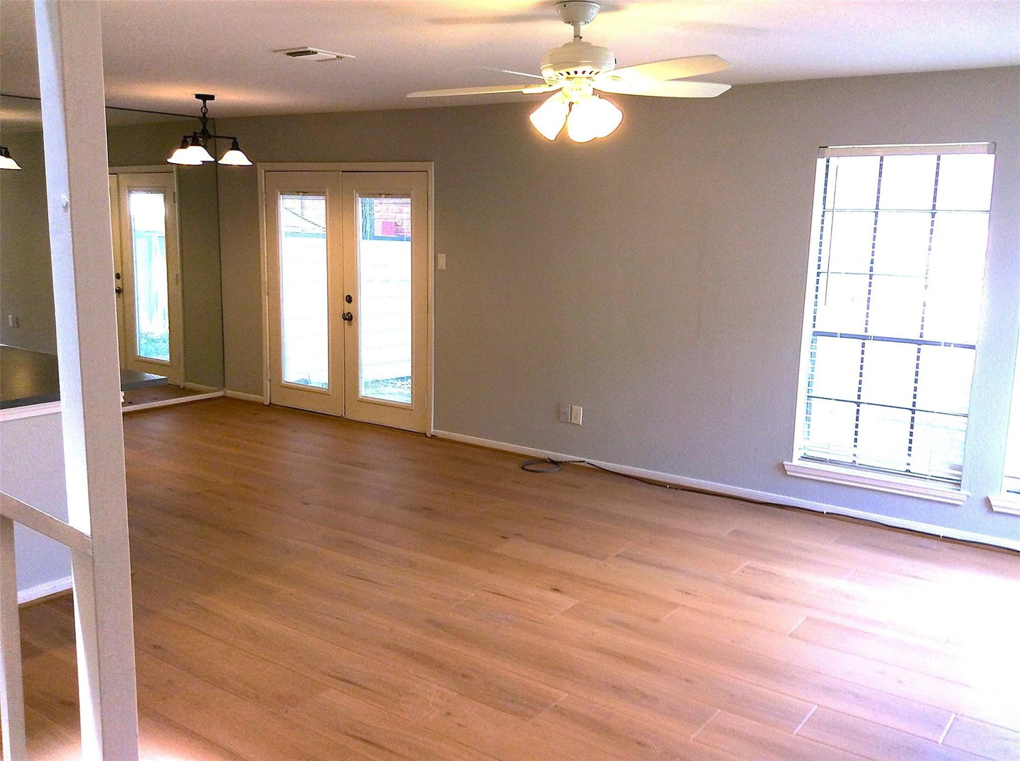 2211 Kirkwood Rd, Houston, TX 77077
