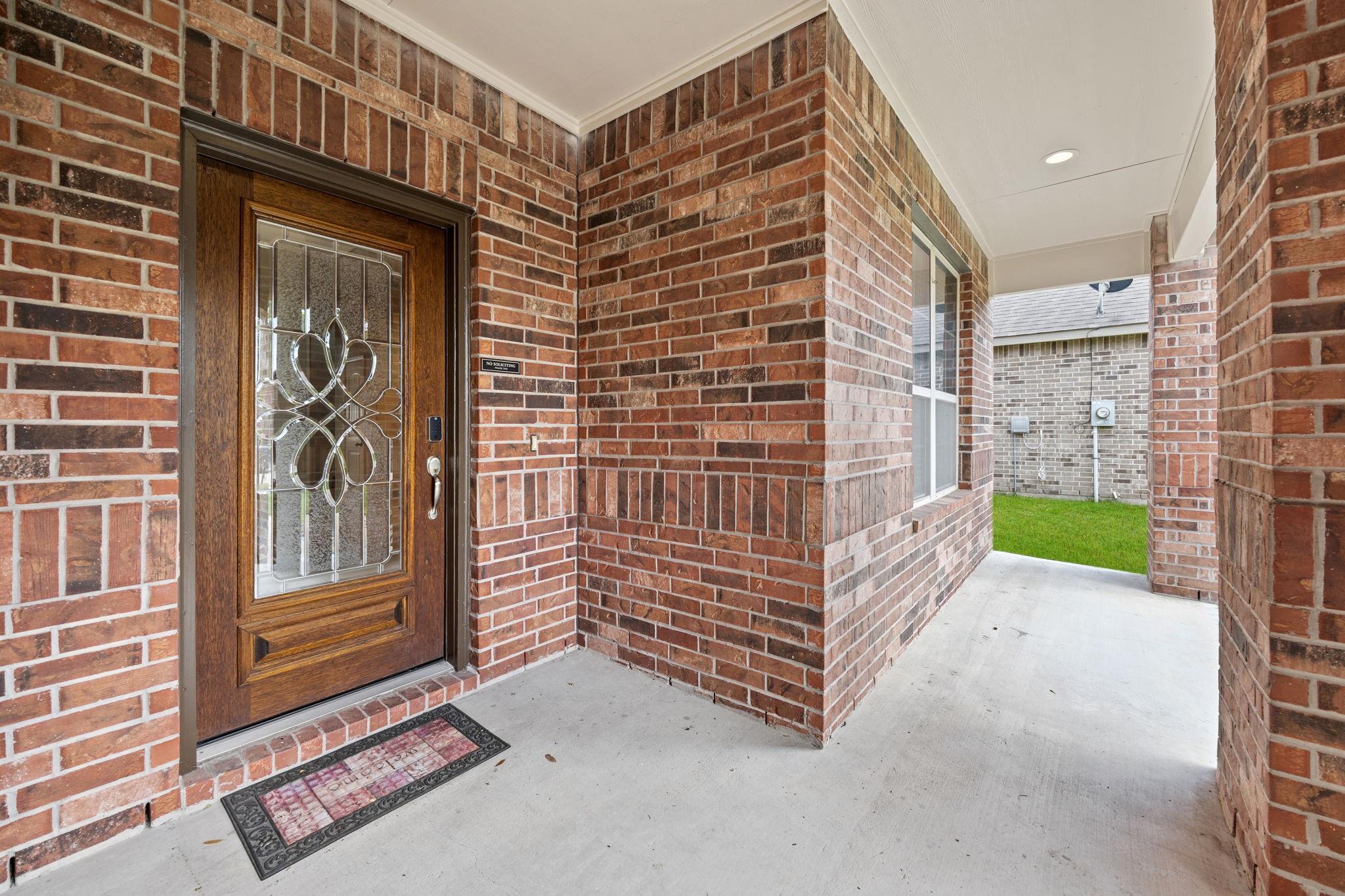 2719 Kaman Ln, Pearland, TX 77581 photo