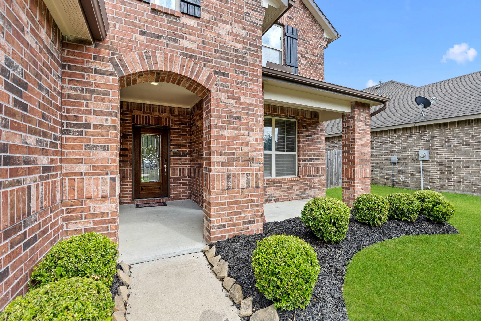2719 Kaman Ln, Pearland, TX 77581 photo