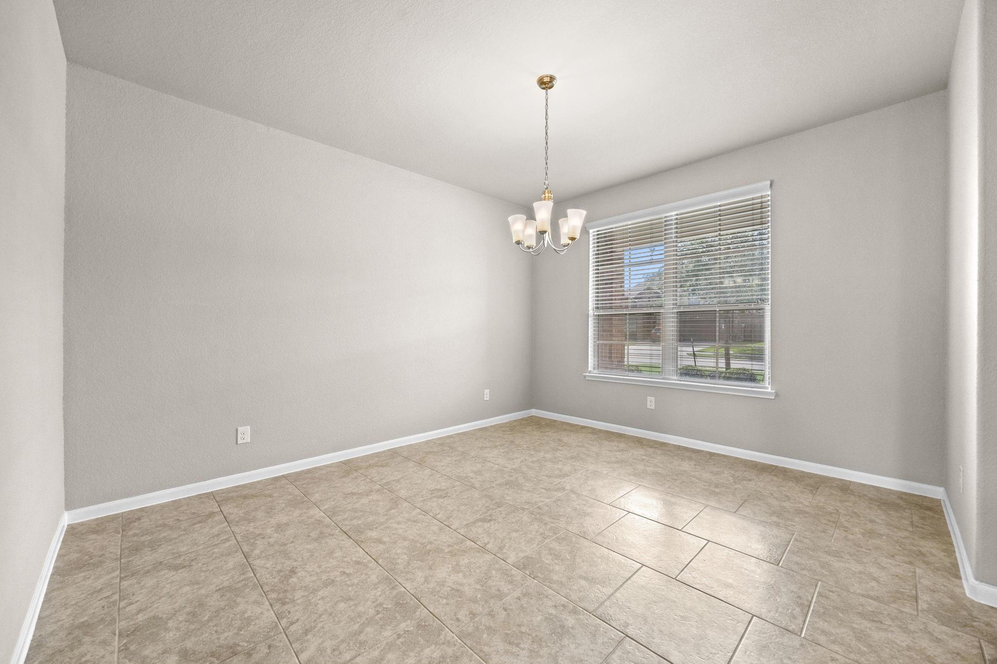 2719 Kaman Ln, Pearland, TX 77581 photo
