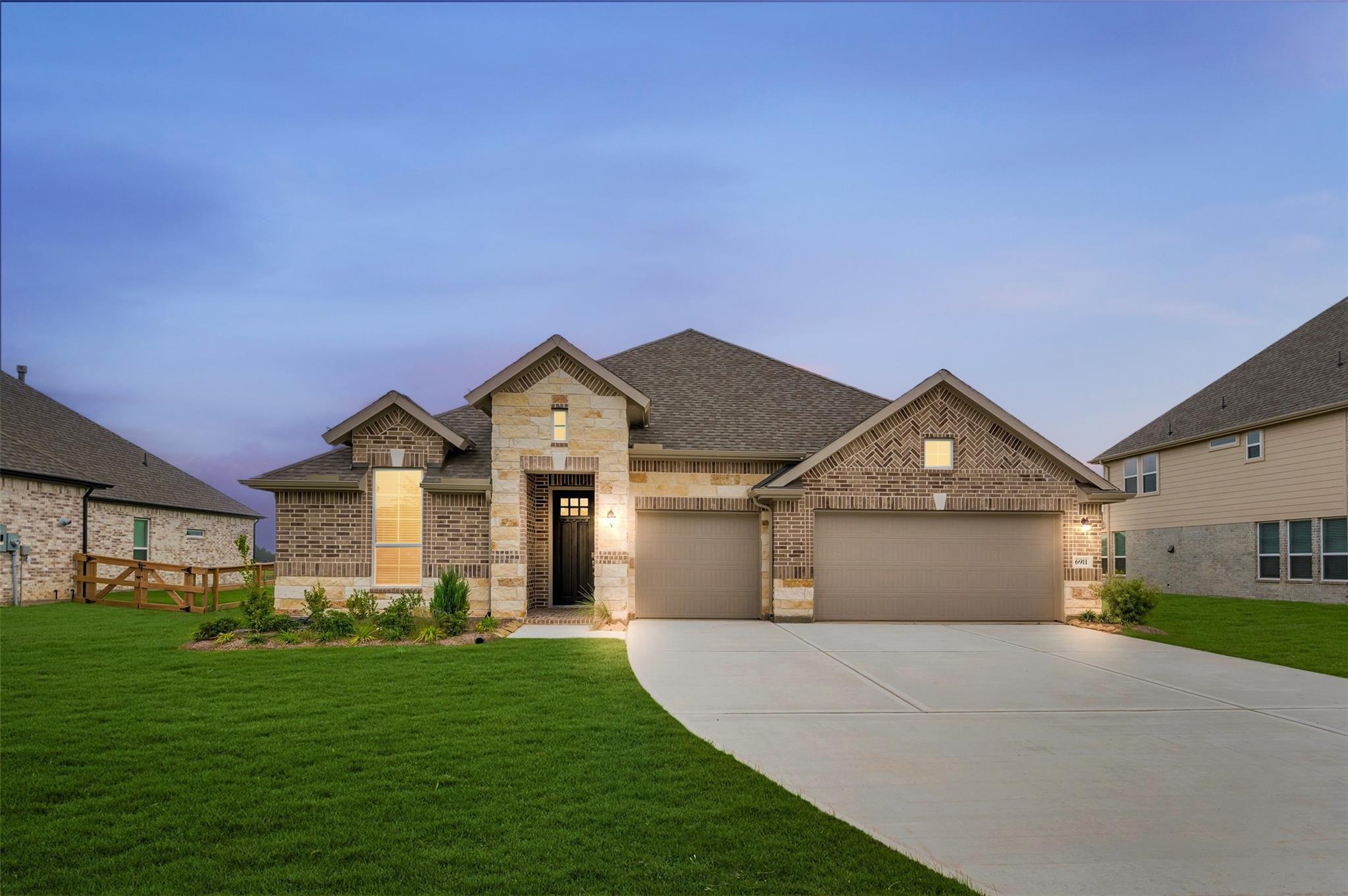 6907 Allens Lndg, Needville, TX 77461