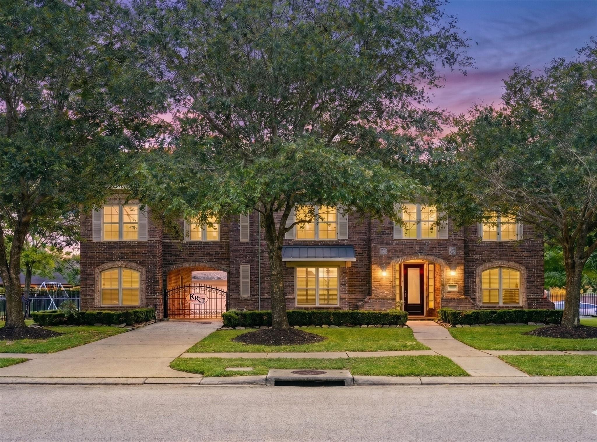 3602 Lindhaven Dr, Pearland, TX 77584 photo