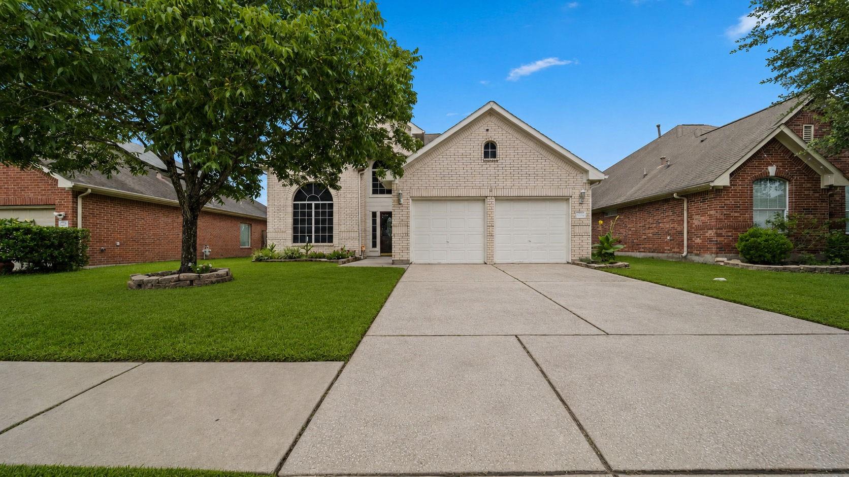 16007 Makayla Dr, Houston, TX 77049 photo