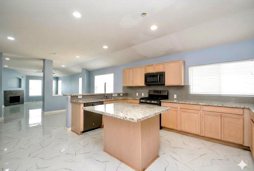 6003 Baldwin Elm St, Richmond, TX 77407 photo