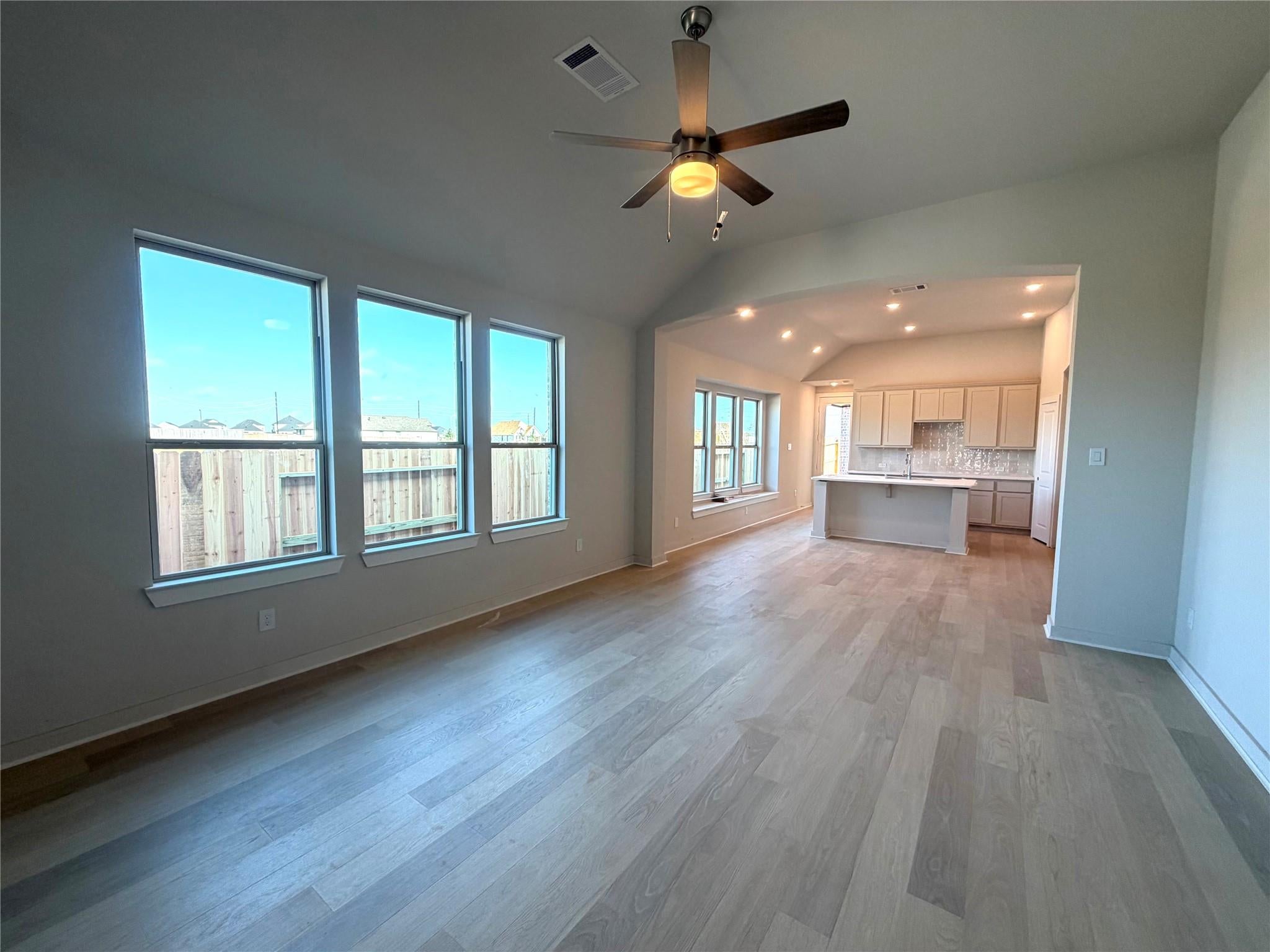 5538 Hibiscus Cove Ln, Rosenberg, TX 77471 photo