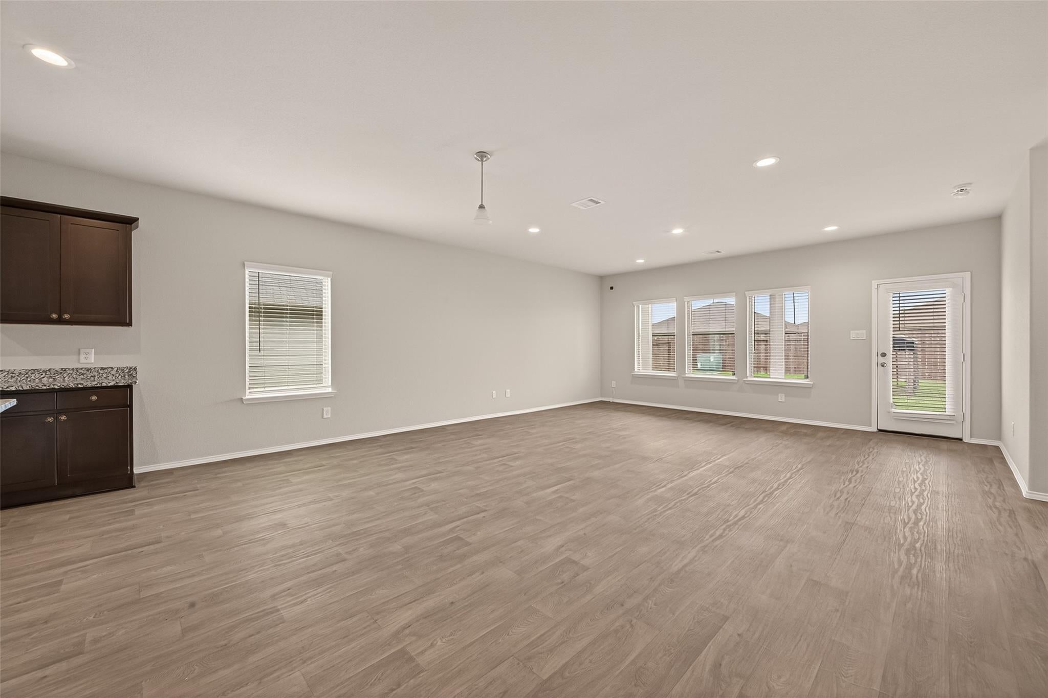 1614 Chase Anchor Ct, Richmond, TX 77469 photo