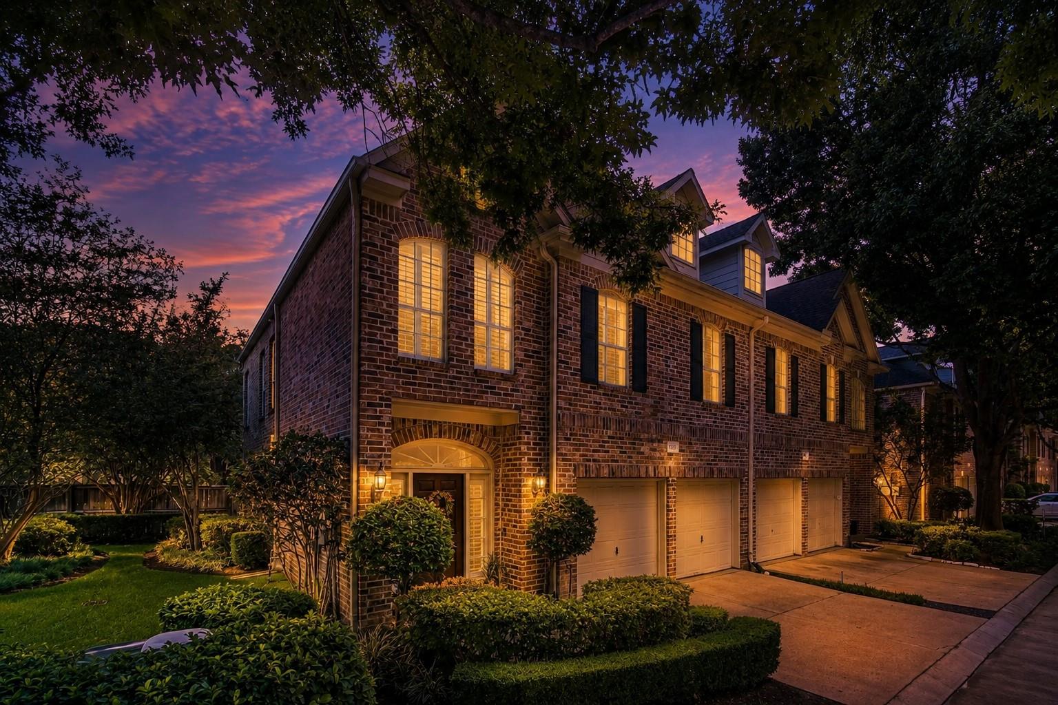 5819 Inwood Park Court Ct, Houston, TX 77057 photo