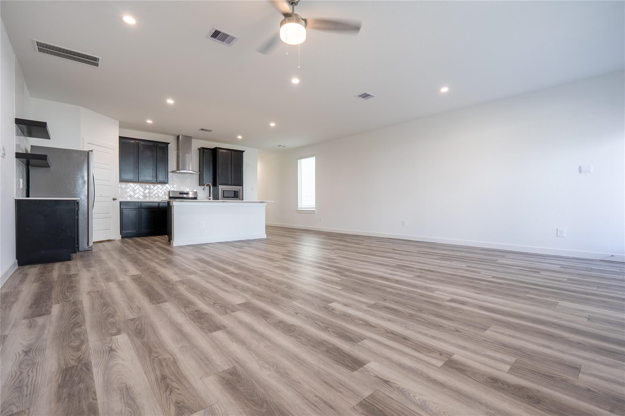 12327 Brandenburg Gate Drive Dr, Houston, TX 77047 photo
