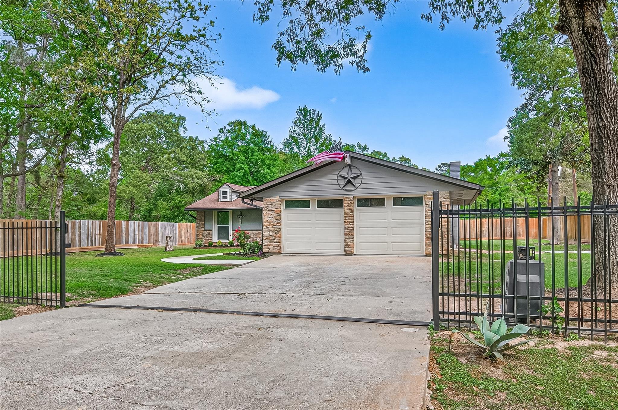 26706 N Carrol Ln, Magnolia, TX 77355 photo