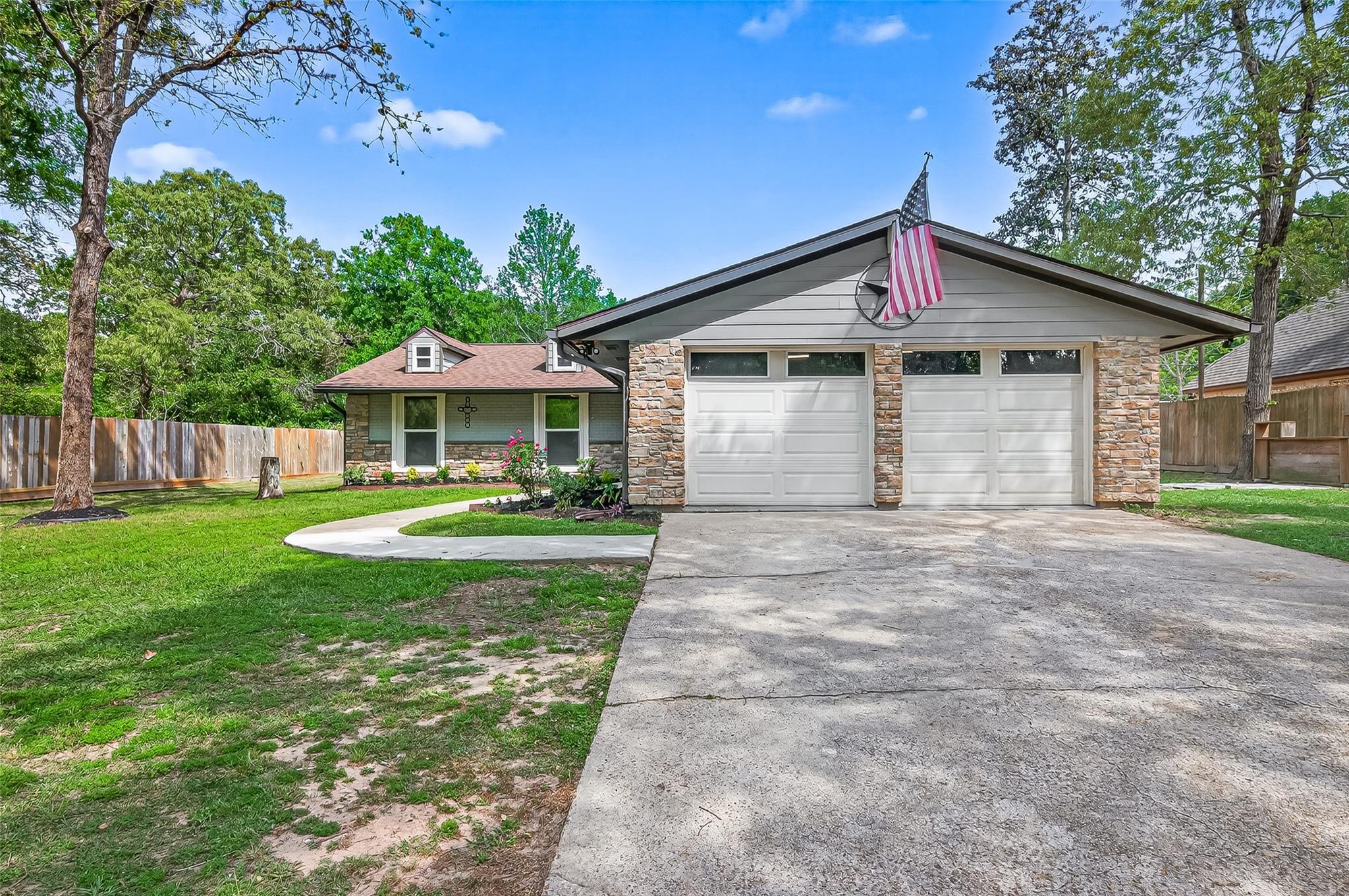26706 N Carrol Ln, Magnolia, TX 77355 photo