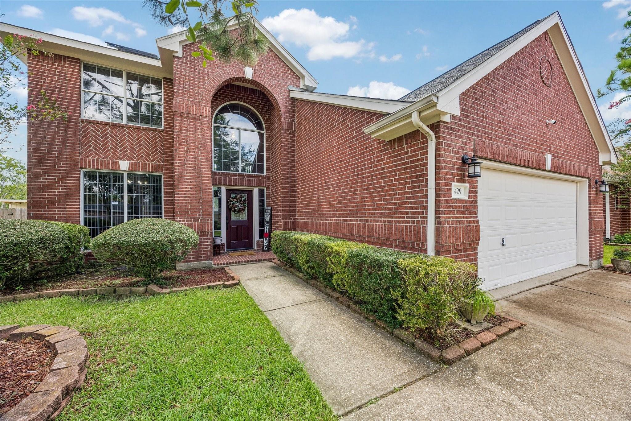429 Blossomwood Dr, League City, TX 77573 photo