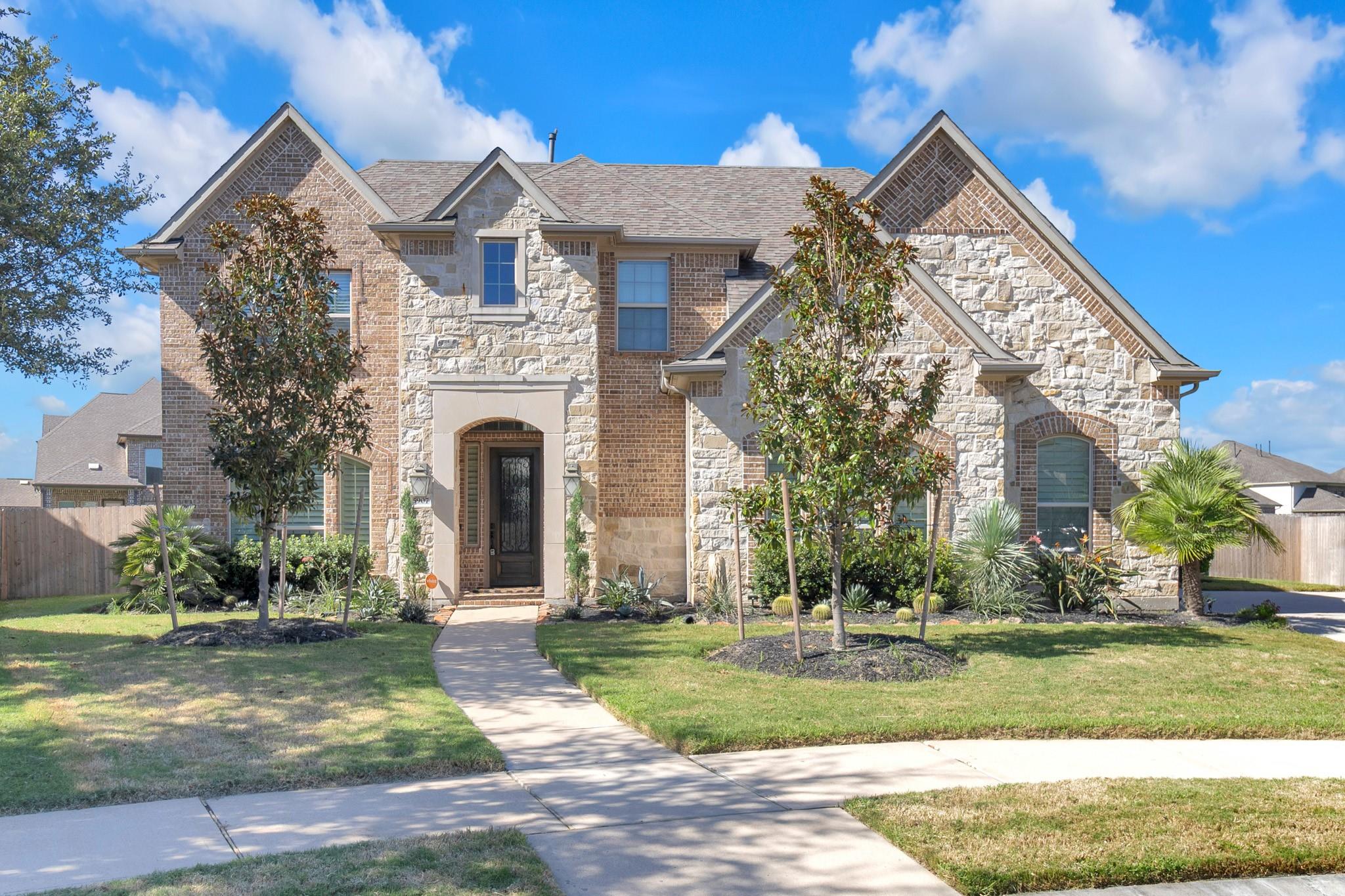 5907 Diamond Shadow Ct, Richmond, TX 77469