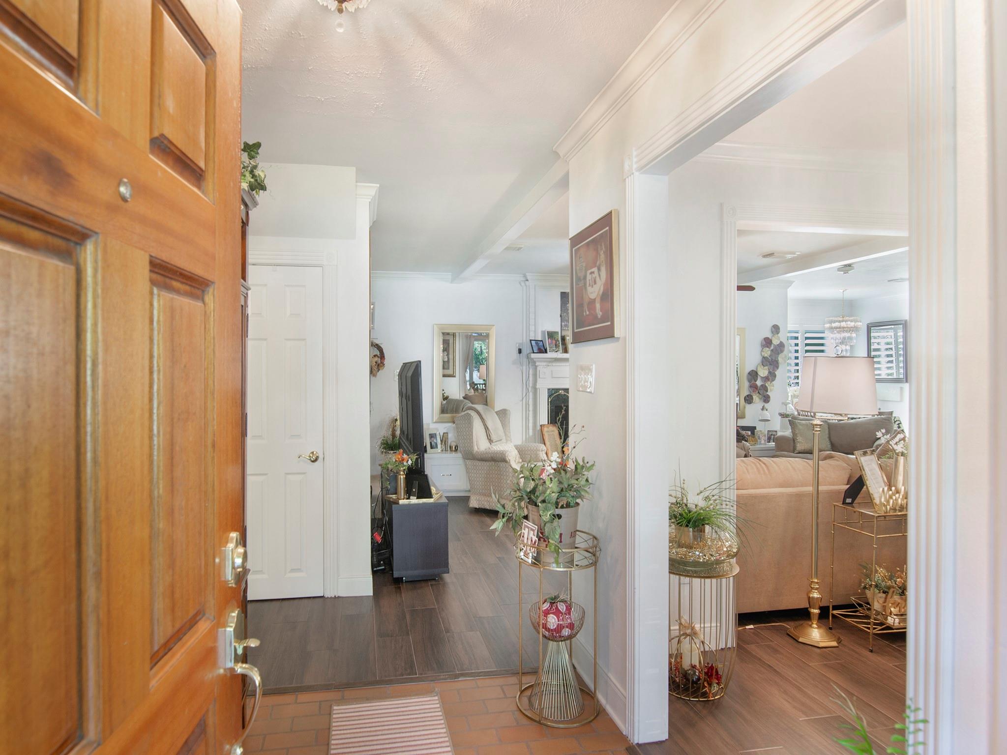 532 Raleigh Dr, Conroe, TX 77302 photo