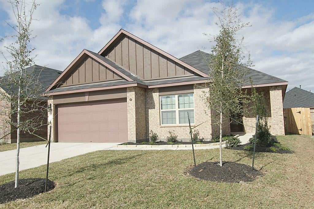 722 Mill Spring Ct, Rosenberg, TX 77469