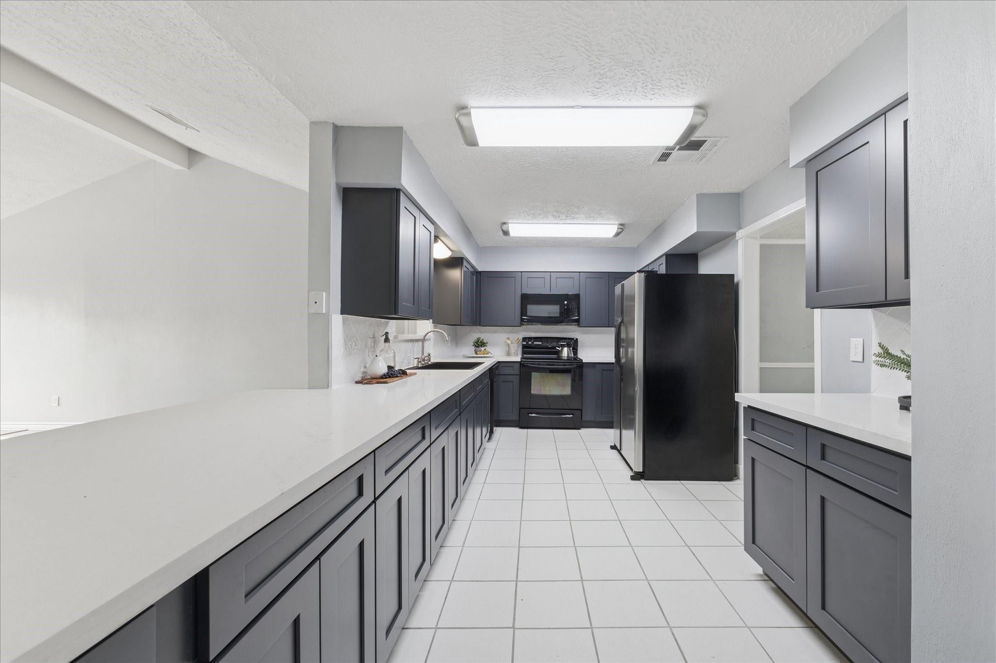 320 Creek Bend Dr, League City, TX 77573 photo
