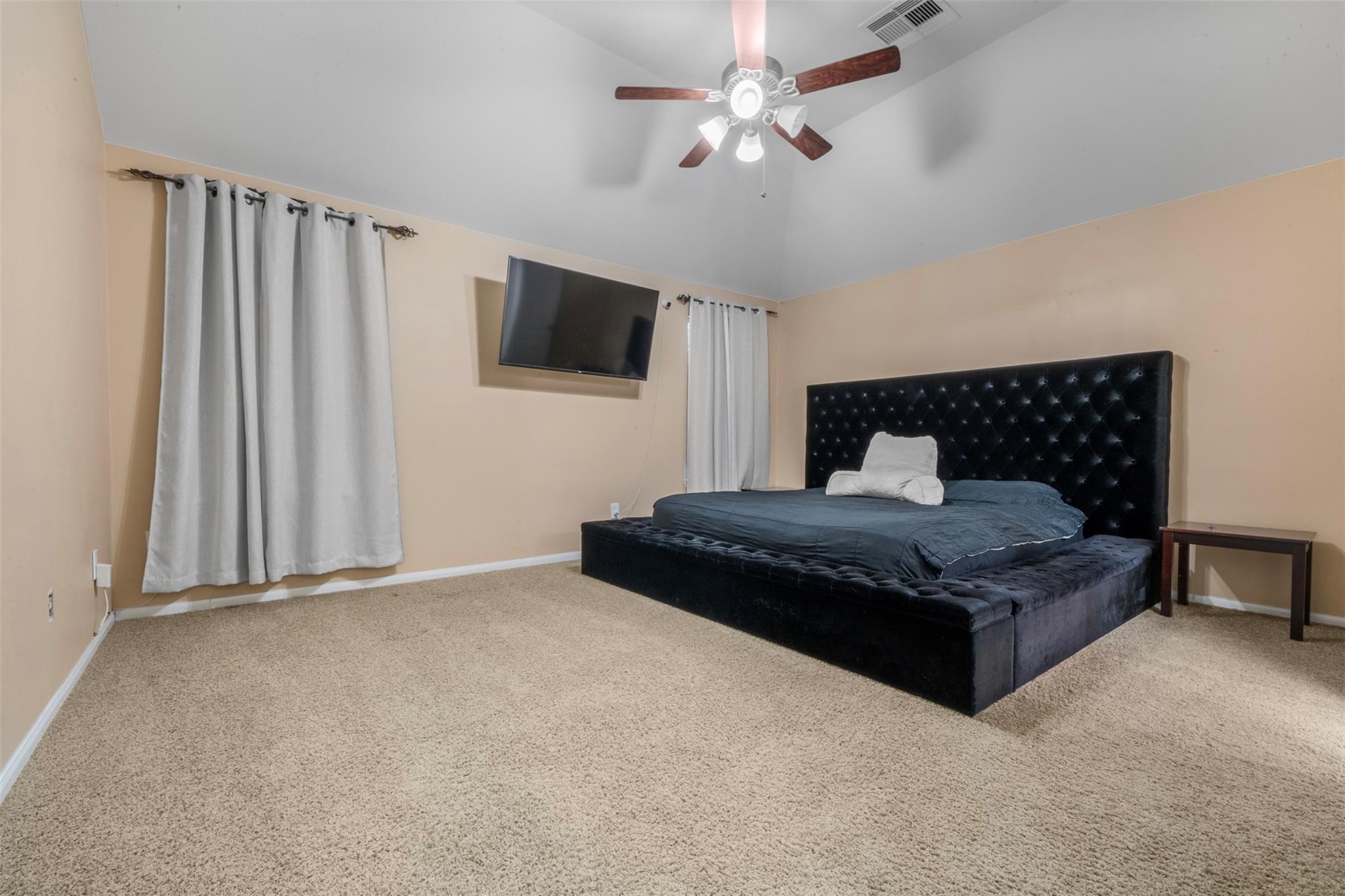 314 Gulf Winds Dr, Bacliff, TX 77518 photo