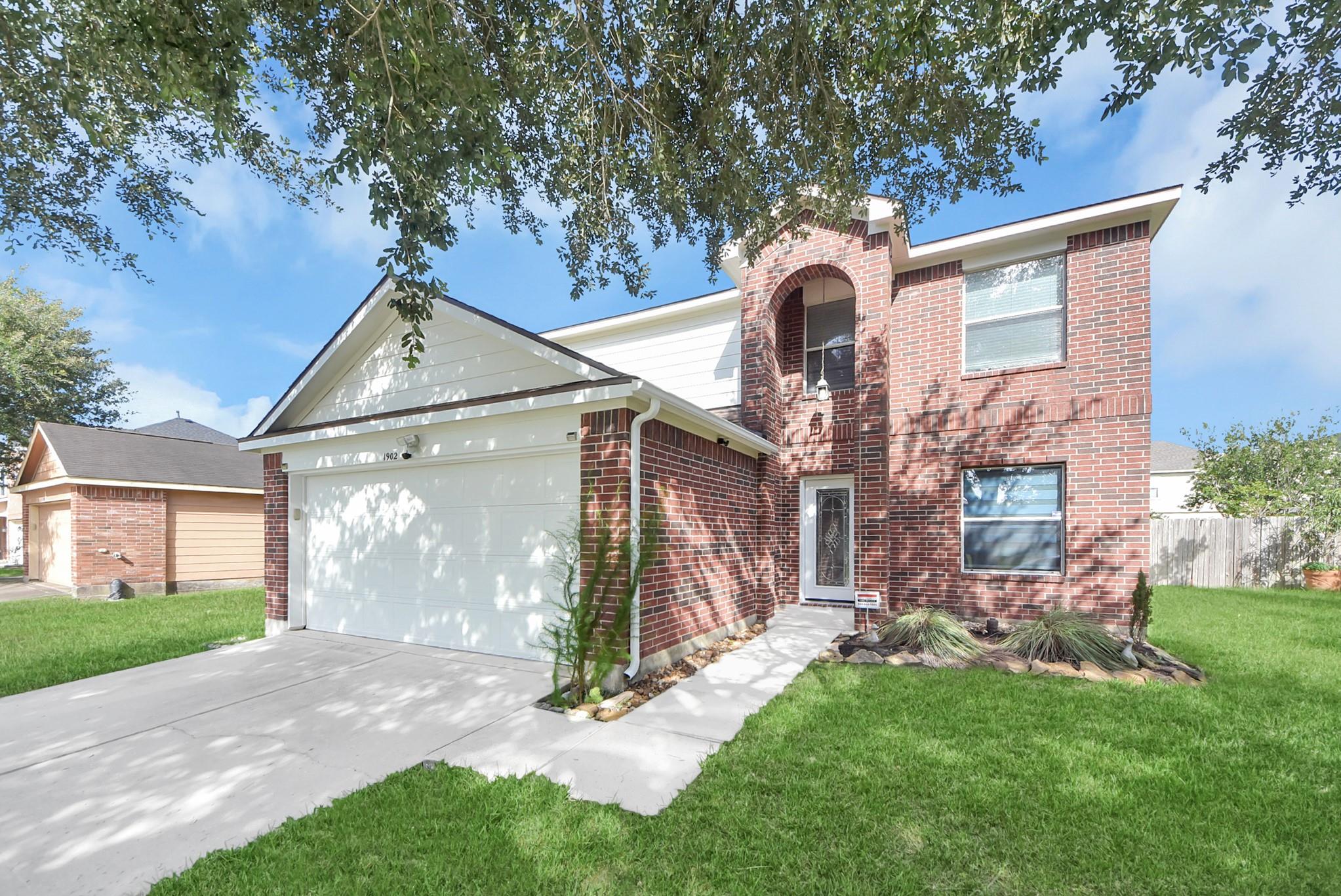 1902 Serenata Ln, Humble, TX 77396