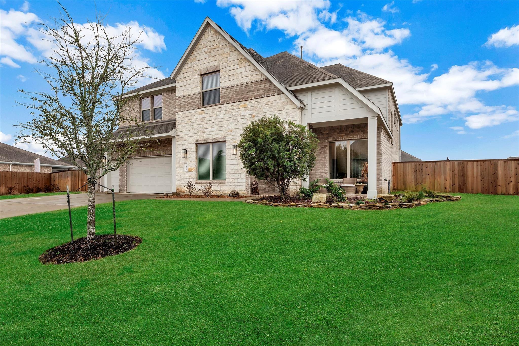 6006 Henry Hamlet Dr, Conroe, TX 77304