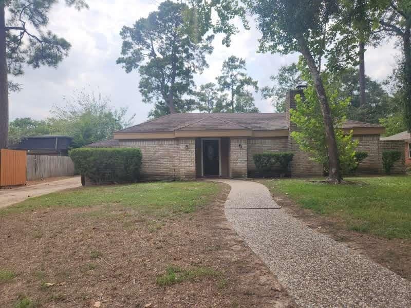 18023 Bambriar Dr, Houston, TX 77090