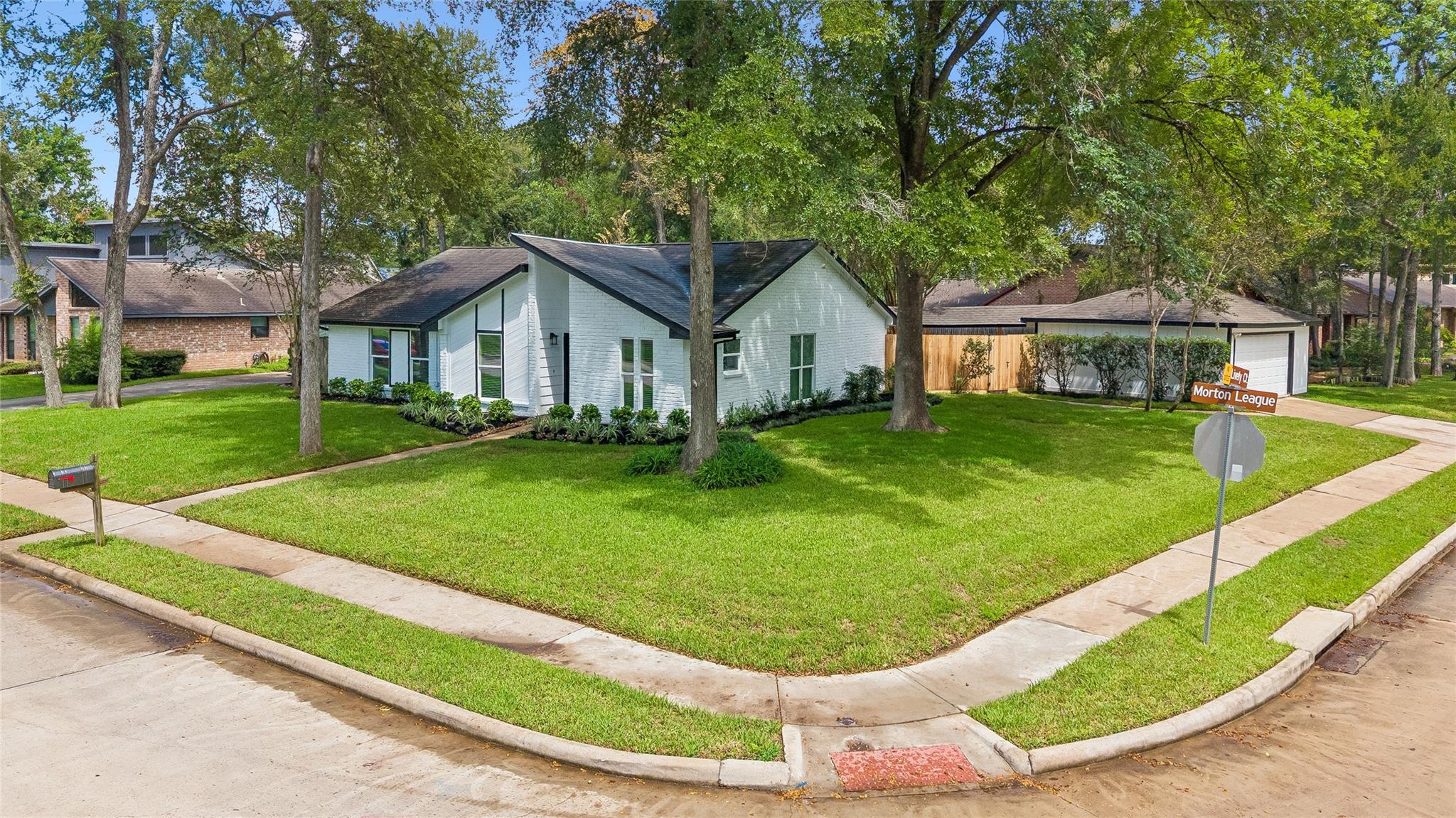 2022 Morton League Rd, Richmond, TX 77406