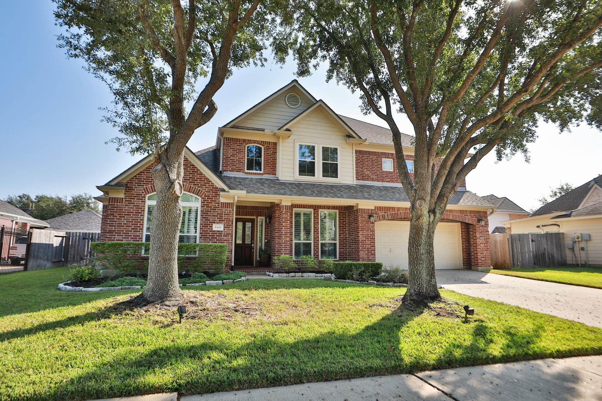 8410 Brighton Lake Ln, Houston, TX 77095 photo