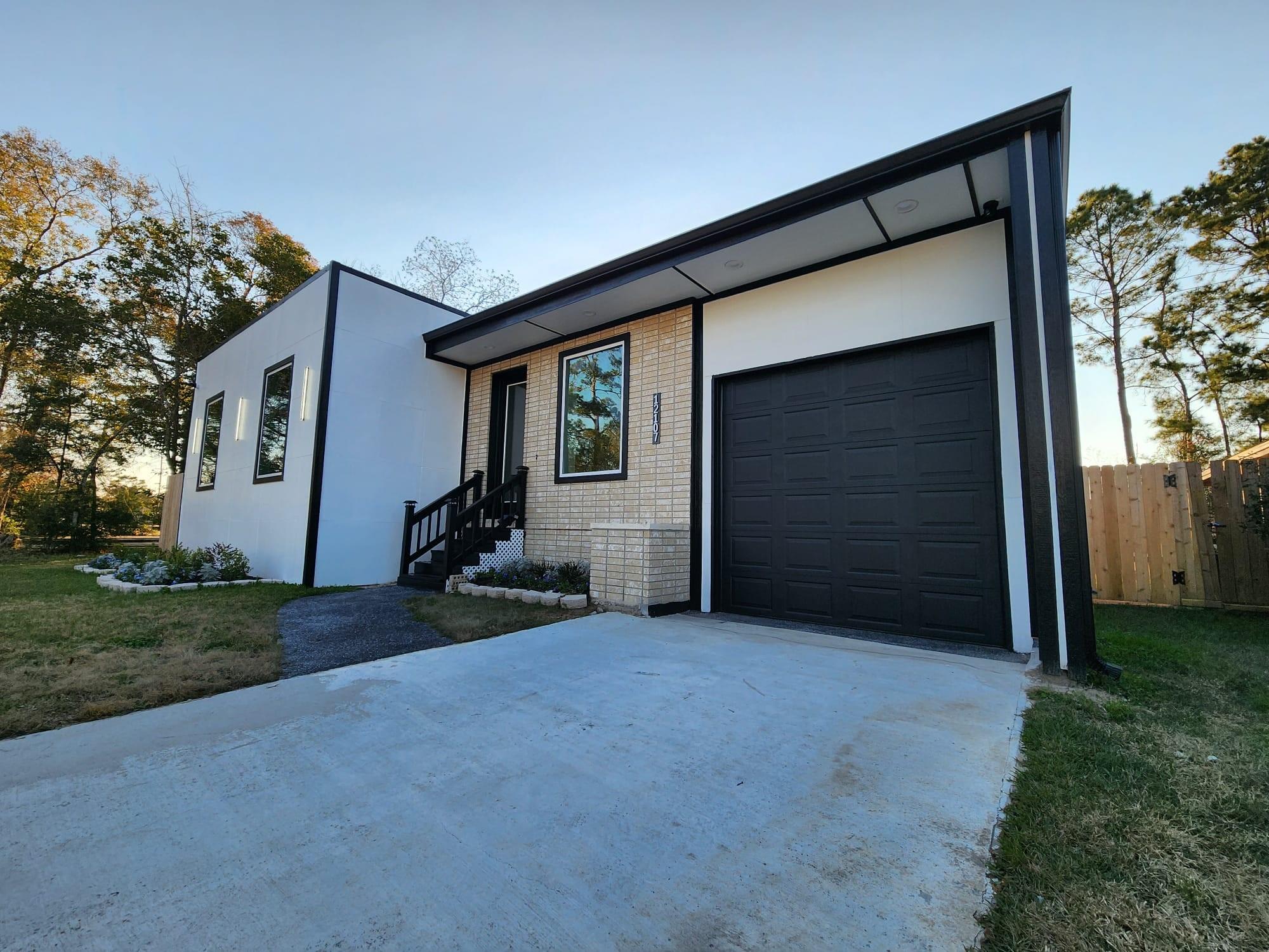 12107 Haroldson Forest Dr, Houston, TX 77044