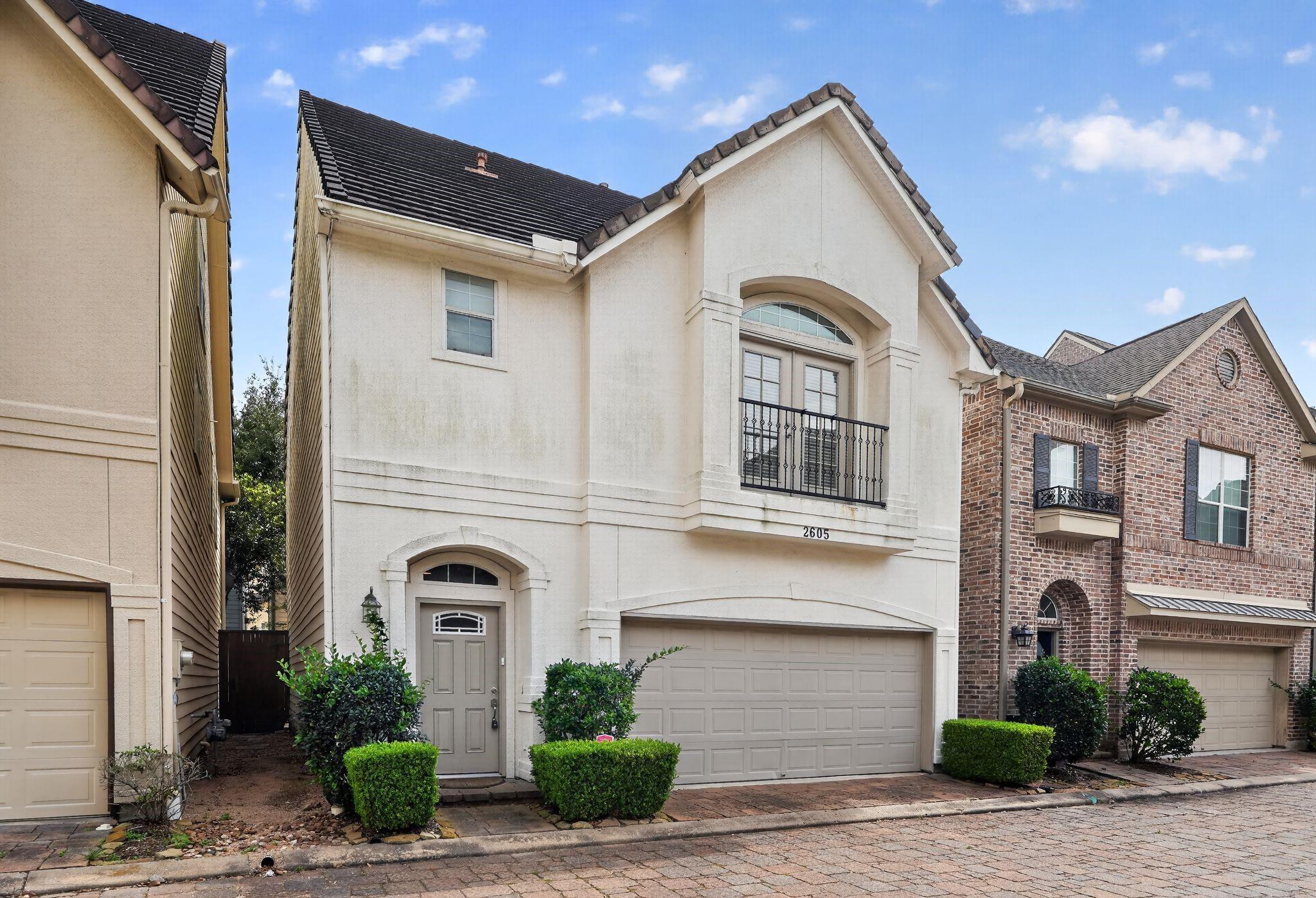 2605 Cheshire Oaks Dr, Houston, TX 77054 photo