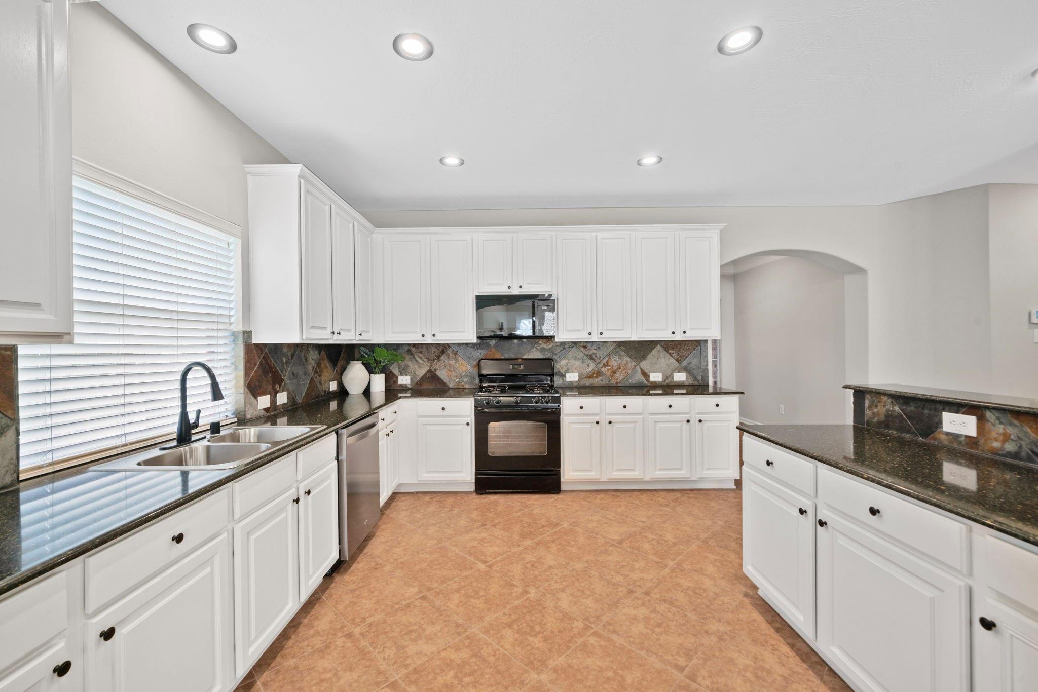8523 Sweetstone Field Ct, Cypress, TX 77433 photo