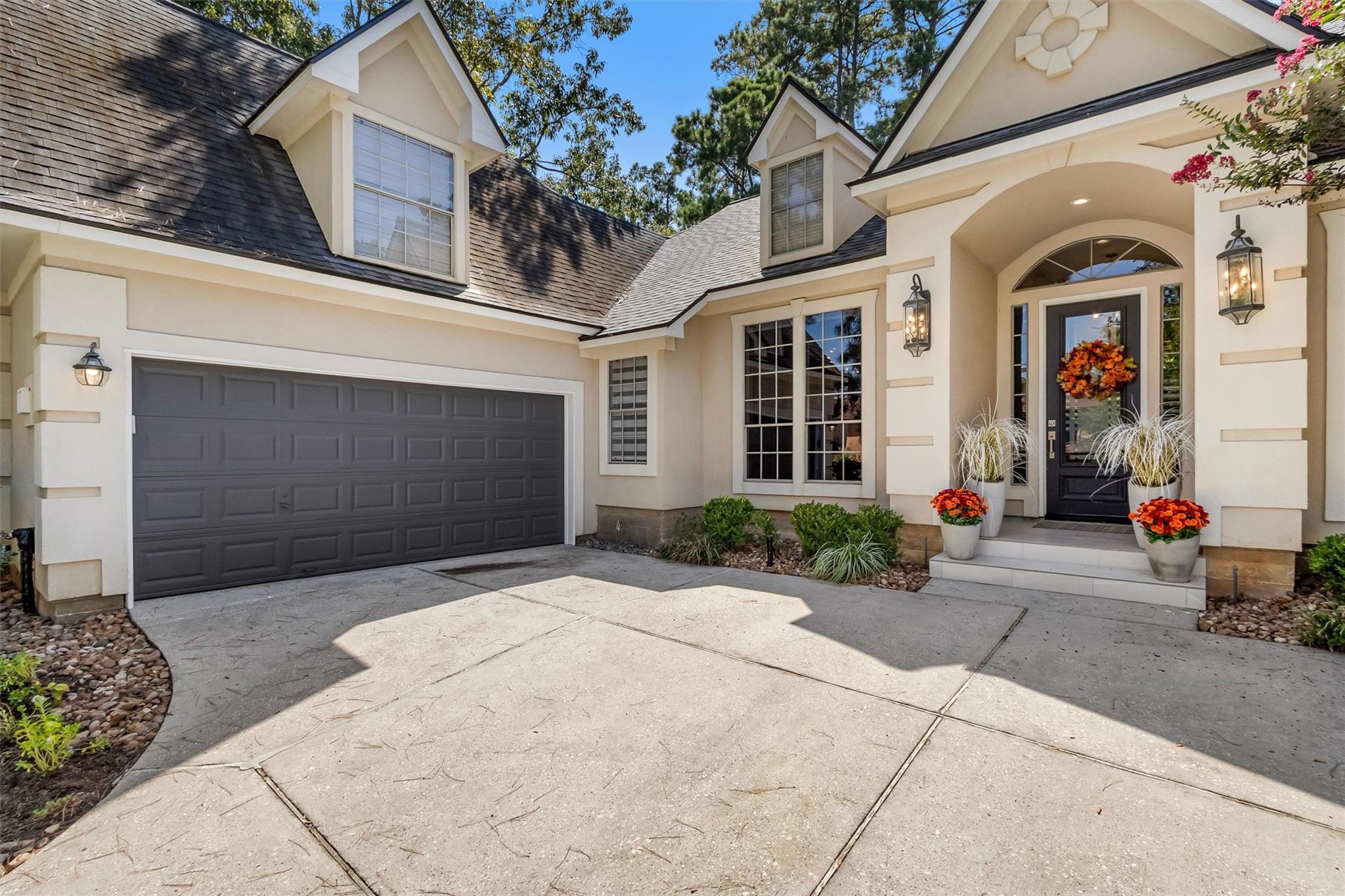 145 W Shore Dr, Montgomery, TX 77356 photo