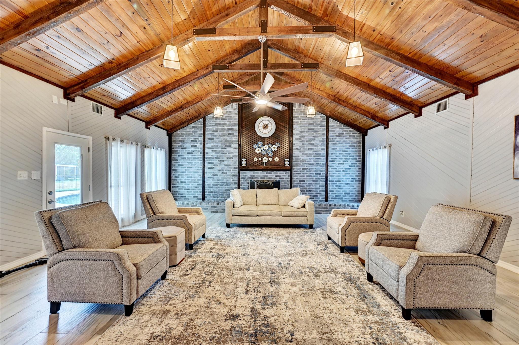 6 Oak Hollow Cir, Cypress, TX 77429 photo