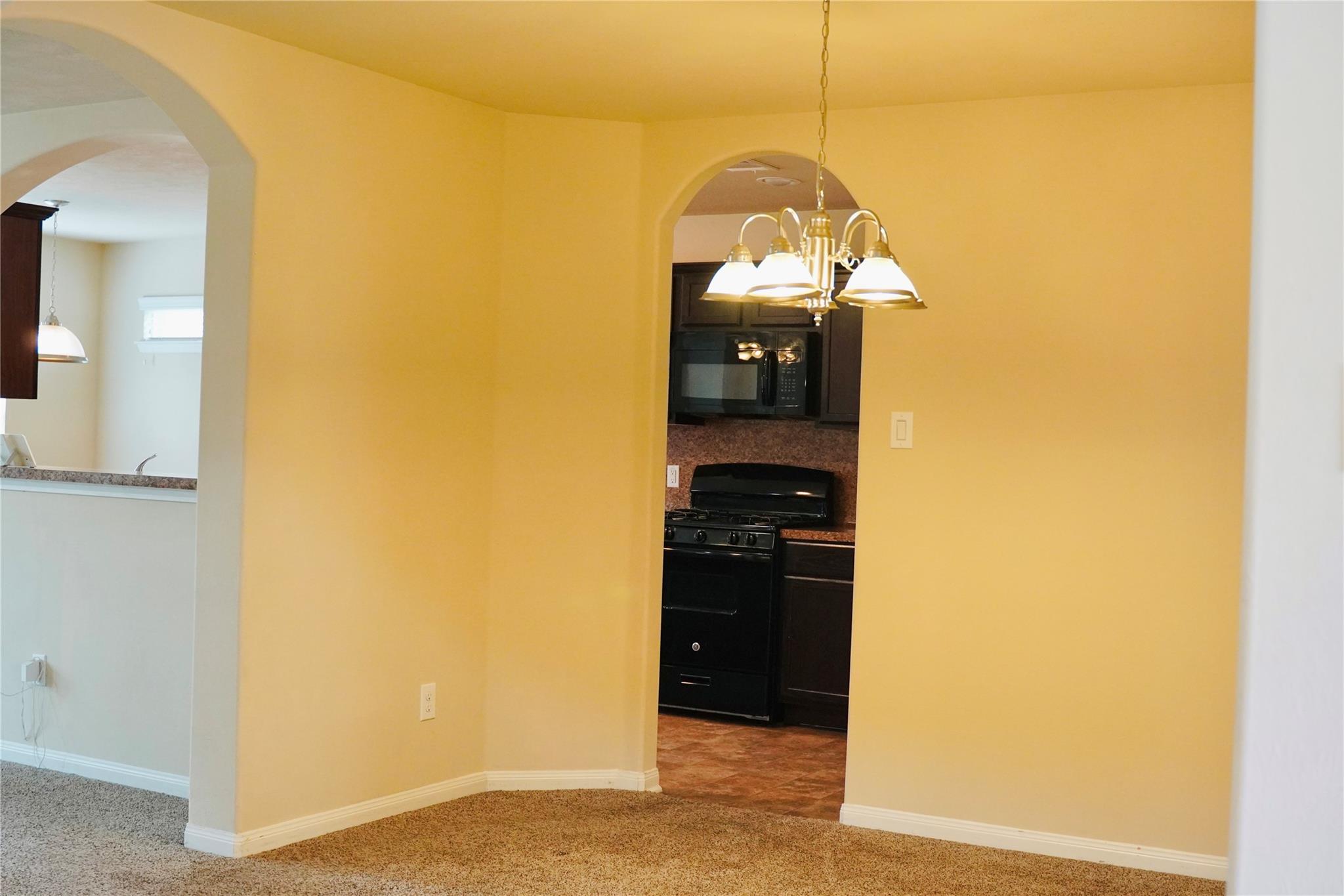 10810 Sun River Falls Dr, Humble, TX 77396 photo