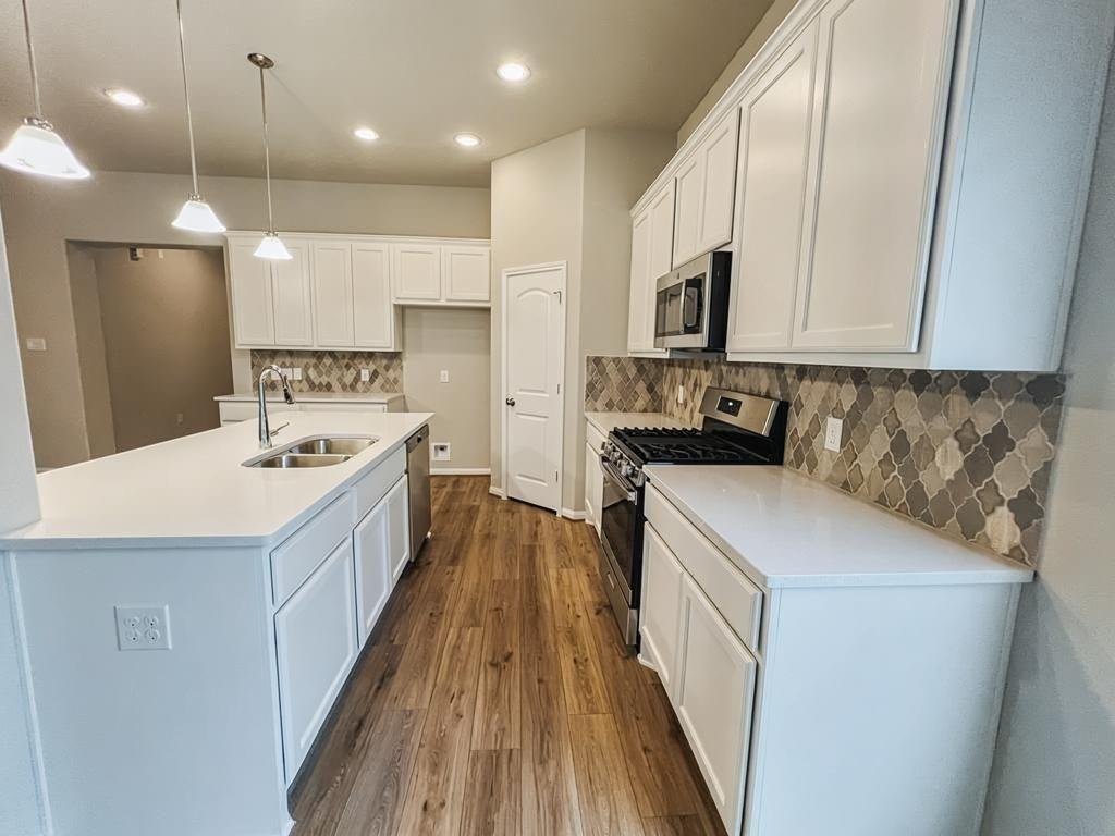 2508 Canyon Cloud Ct, Conroe, TX 77304 photo